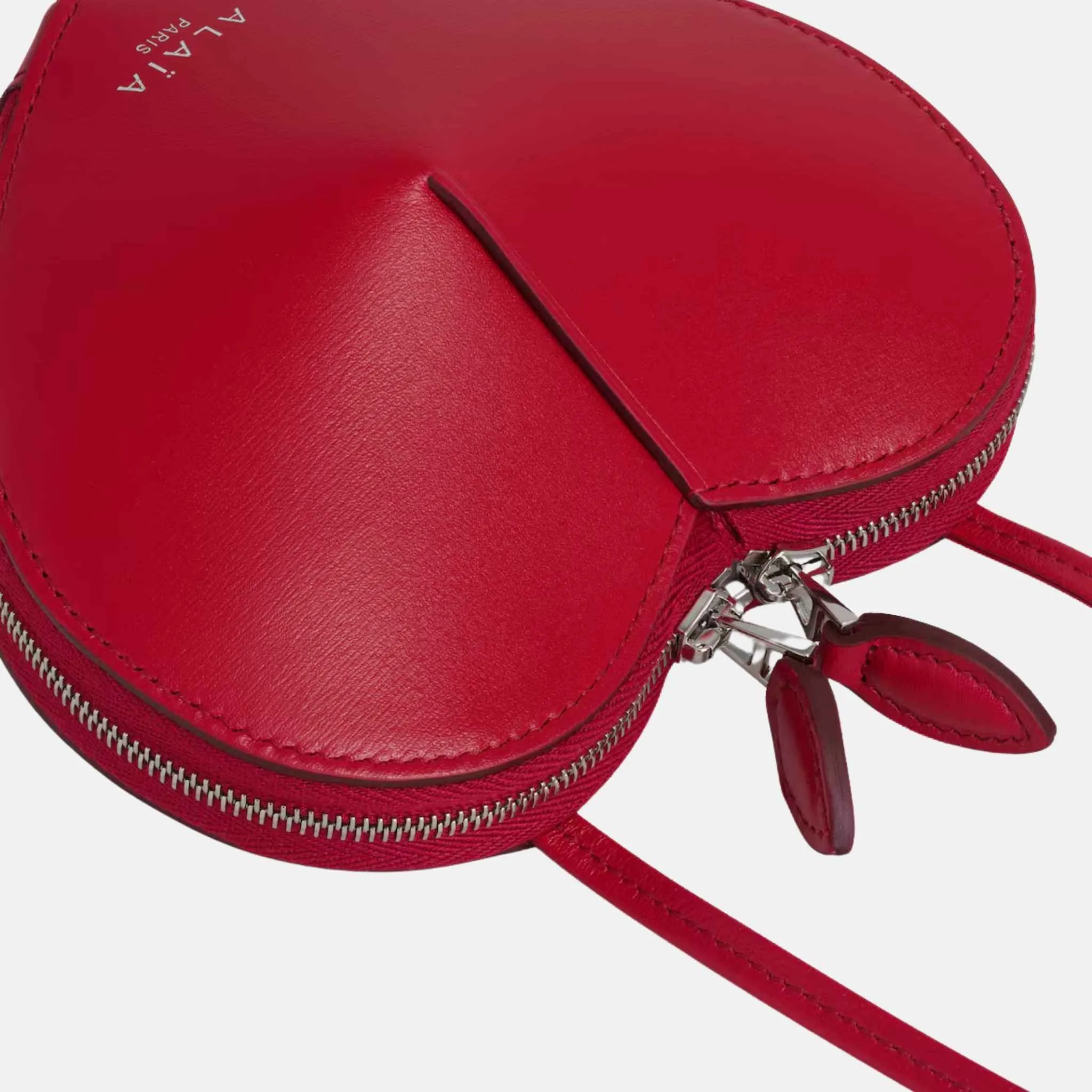 Le Coeur Small Bag in Leather - Image 6