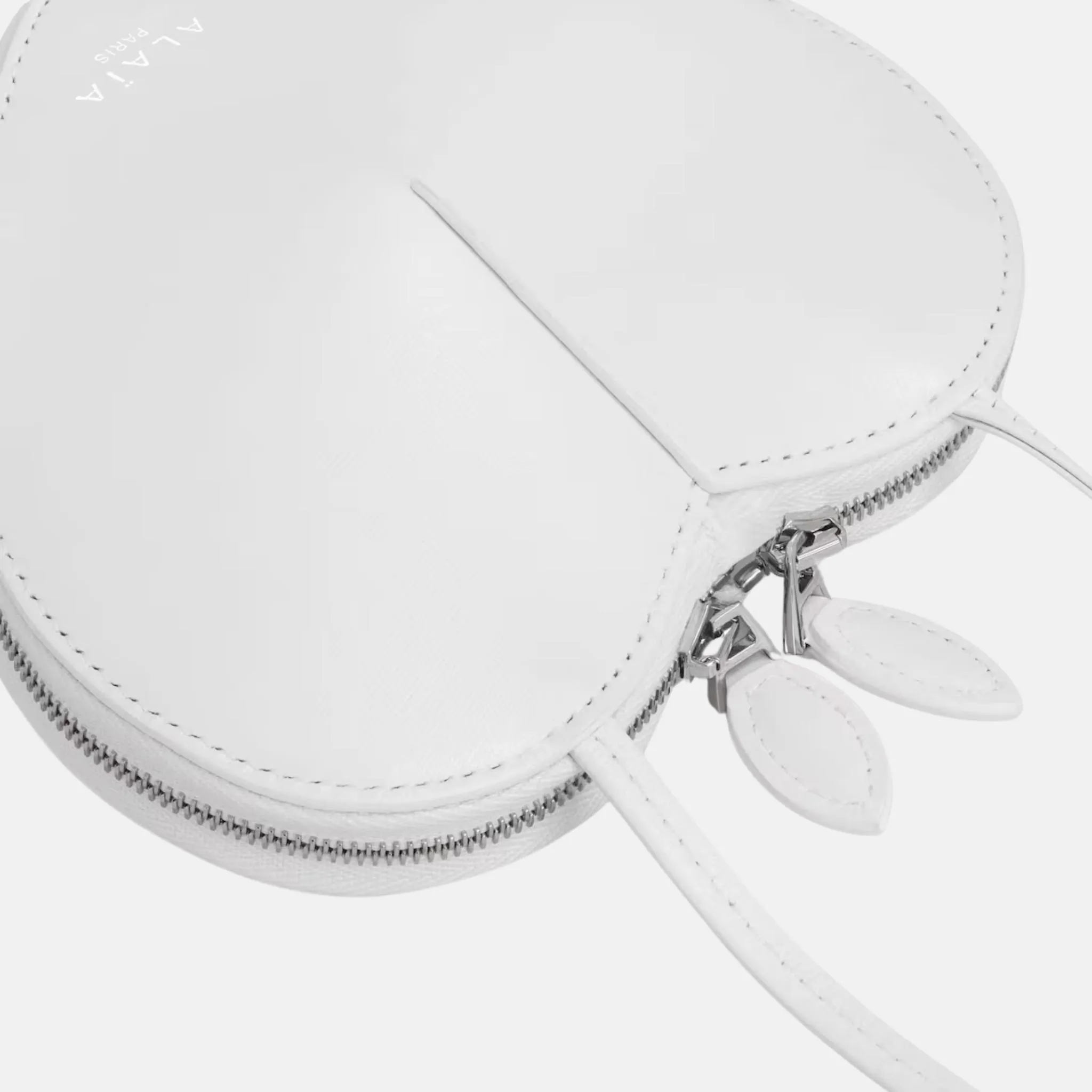 Le Coeur Small Bag in Leather - Image 9