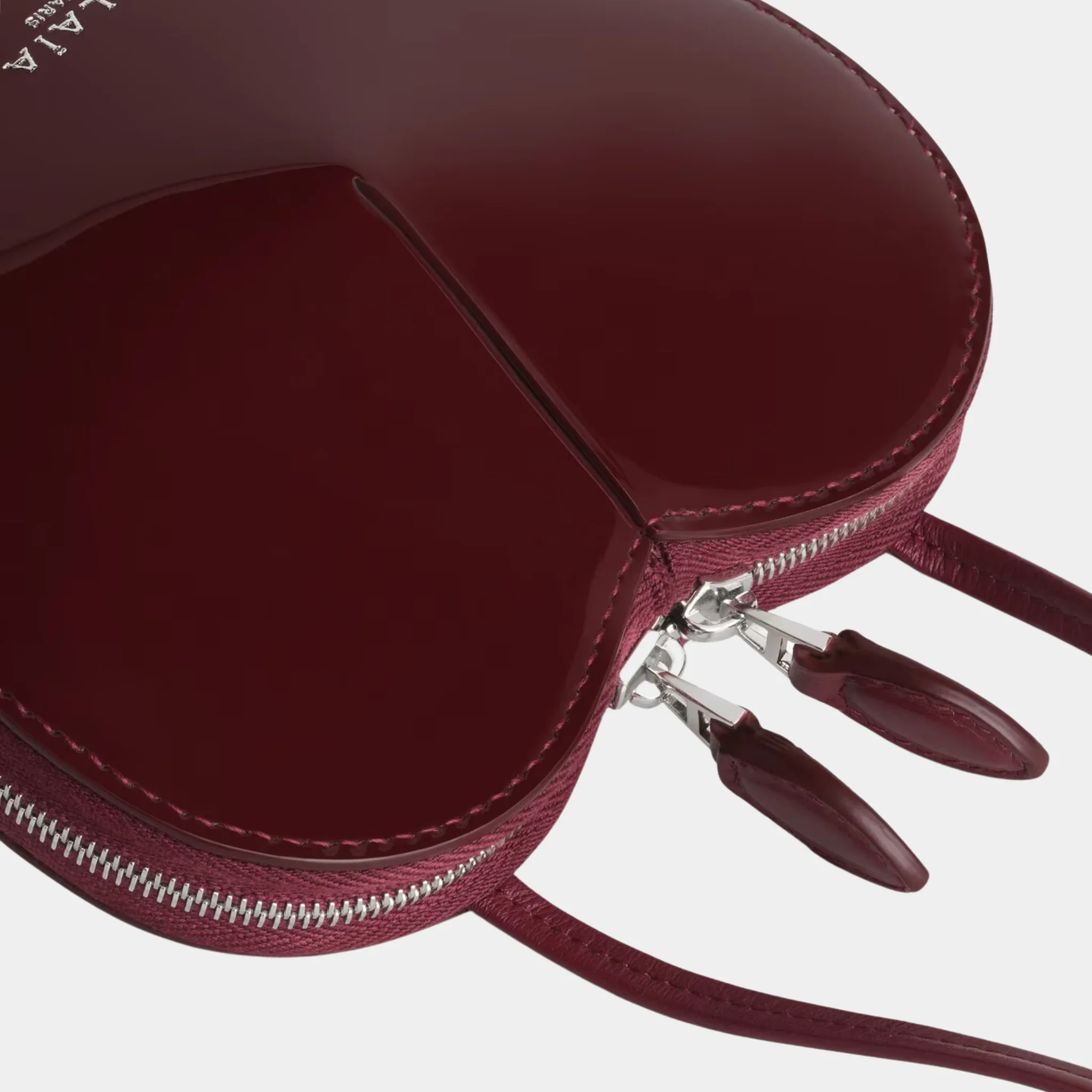 Le Coeur Small Bag in Patent Leather - Image 3