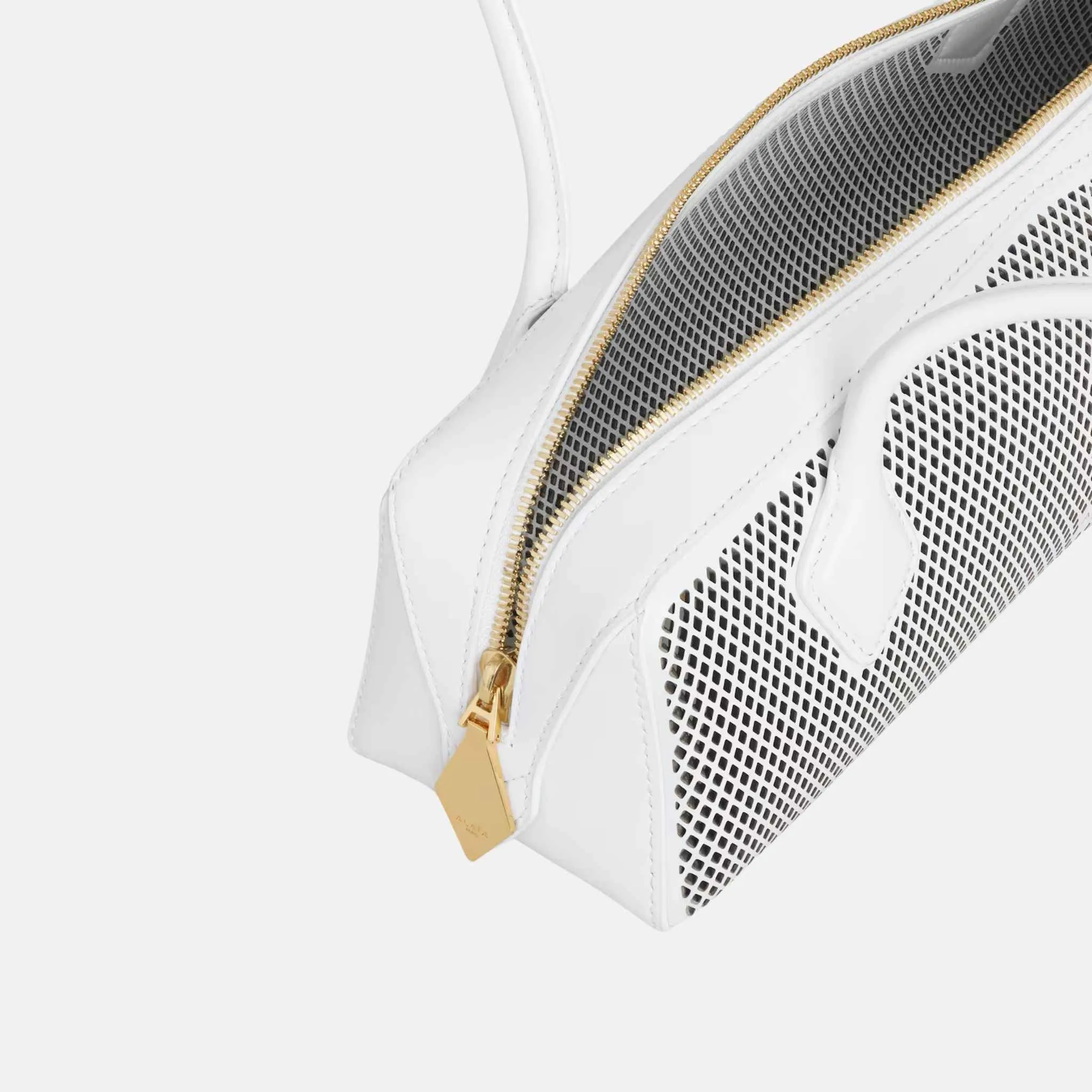 Le Teckel Medium Bag In Perforated Leather - Image 5