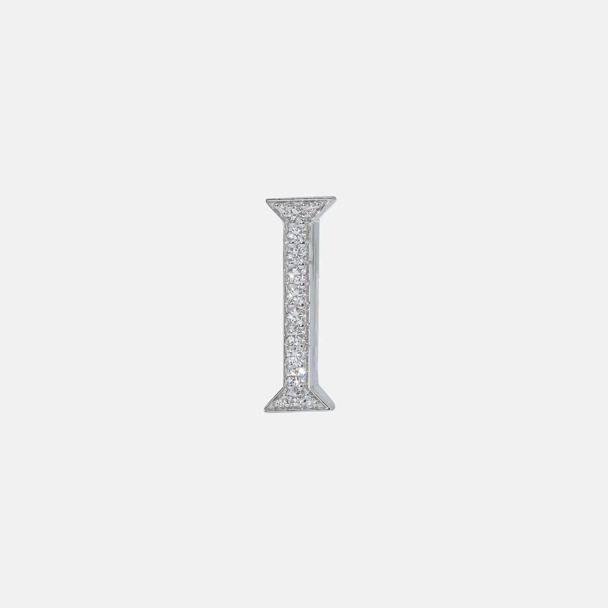 Alphabets Bag Bijoux with Natural Diamonds in White Gold - Image 10