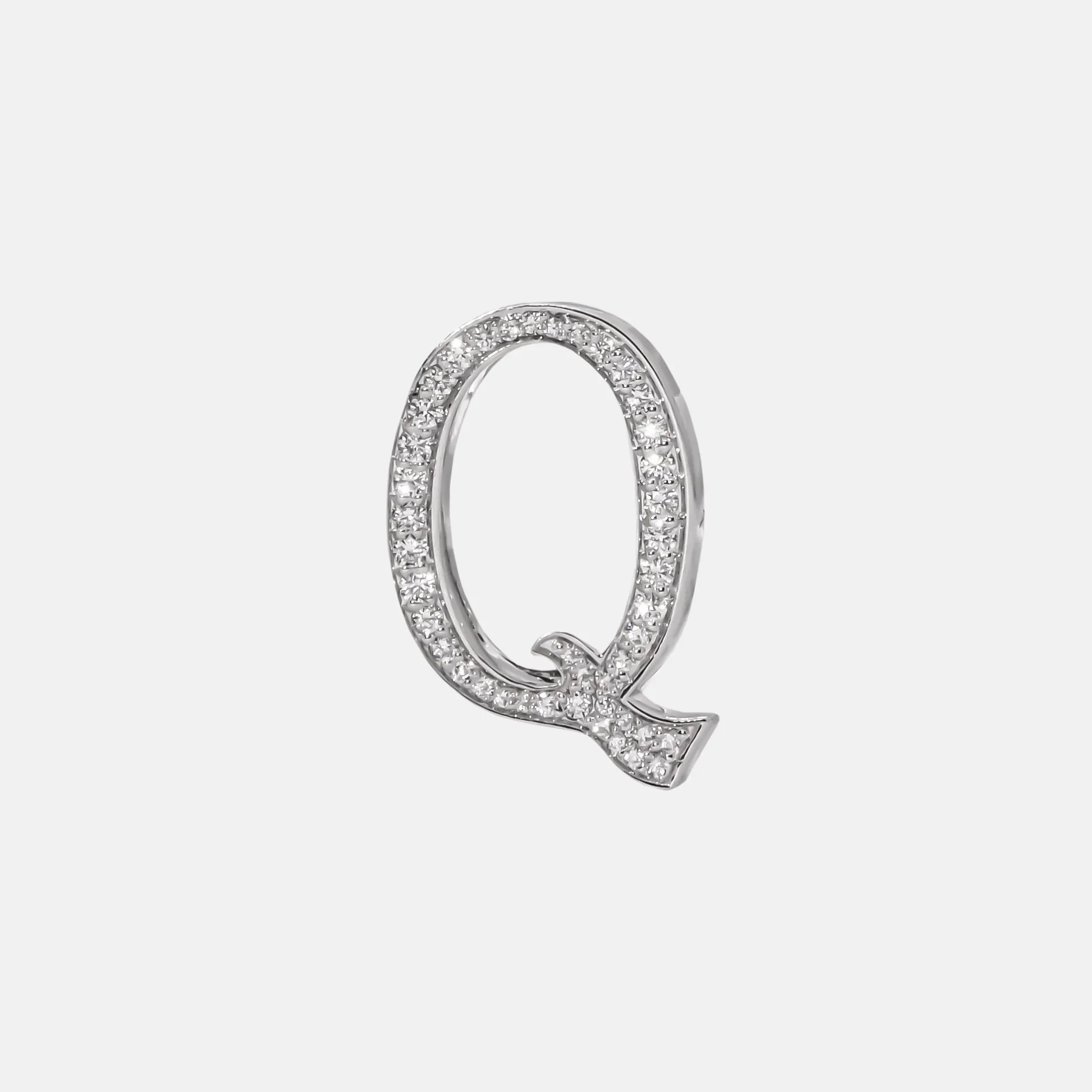 Alphabets Bag Bijoux with Natural Diamonds in White Gold - Image 18