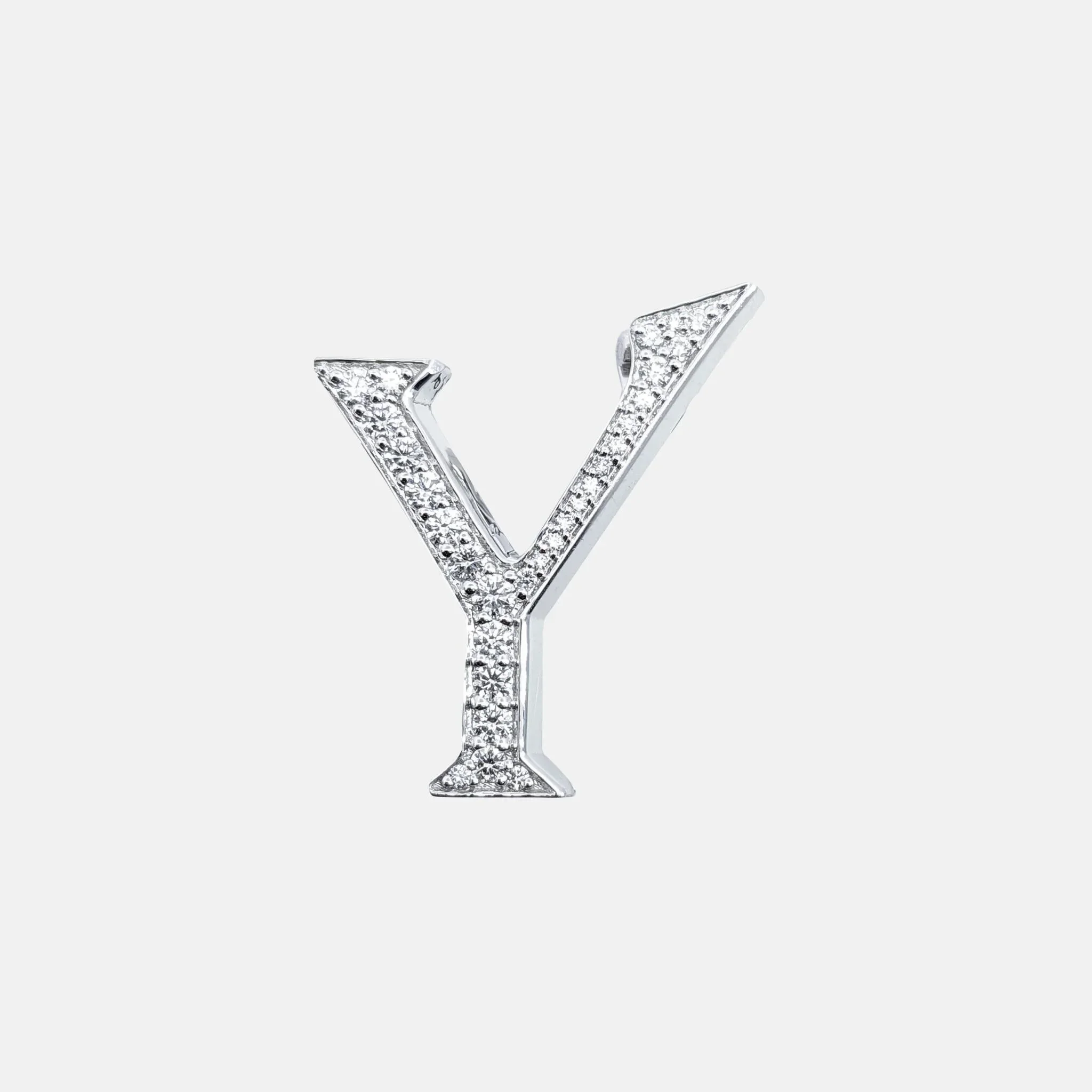 Alphabets Bag Bijoux with Natural Diamonds in White Gold - Image 26