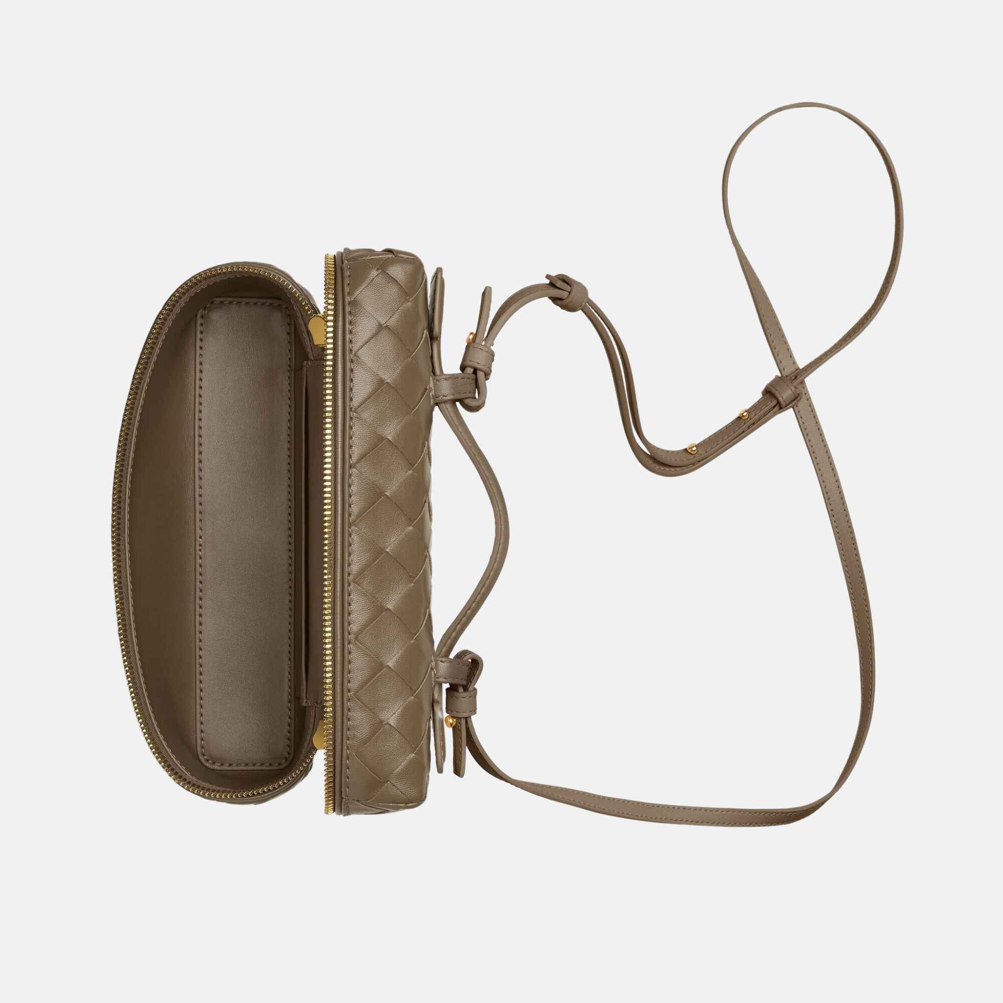 Bang Bang Vanity Case Intrecciato Leather - Image 17
