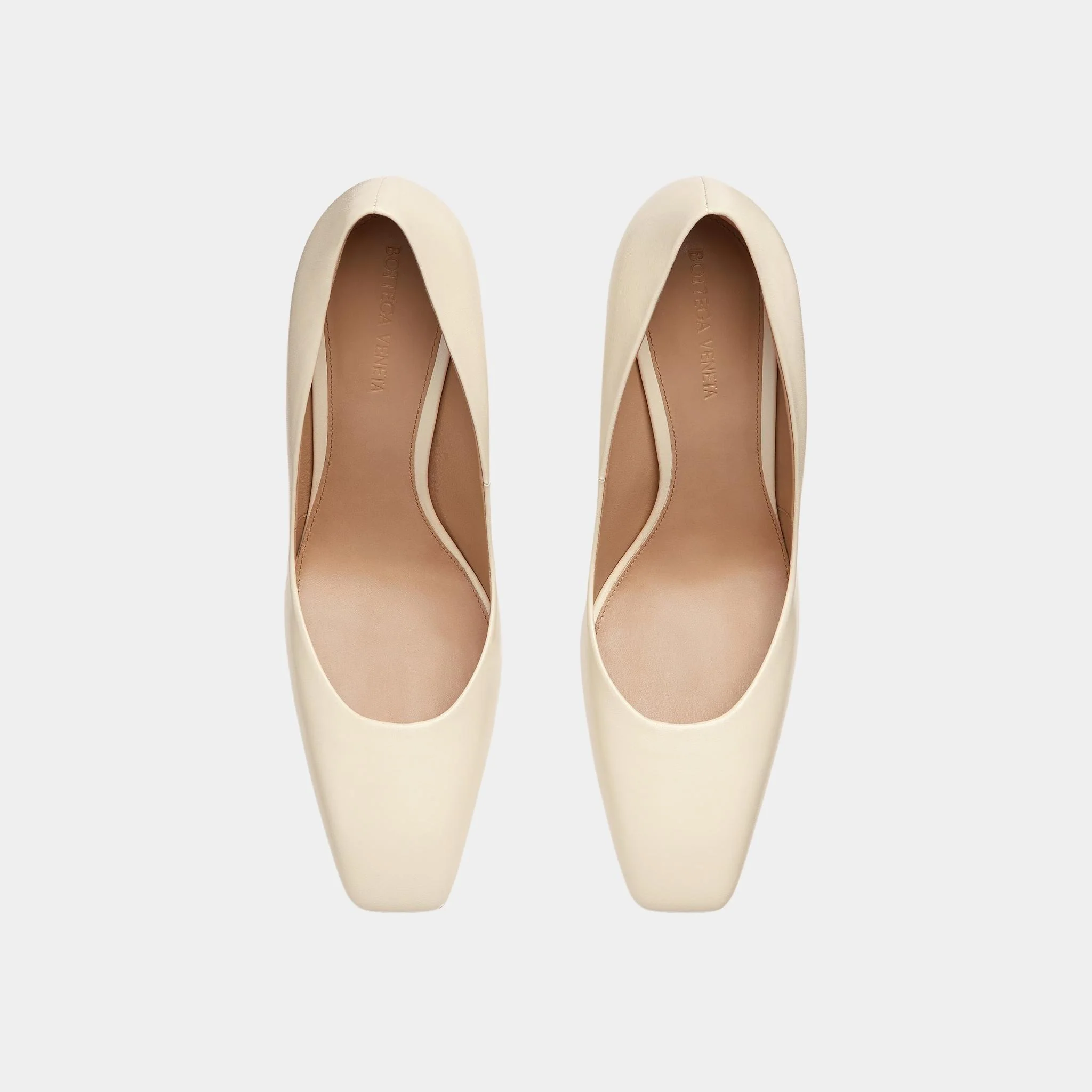 Knot High Heel Pump in Soft Lambskin - Image 5