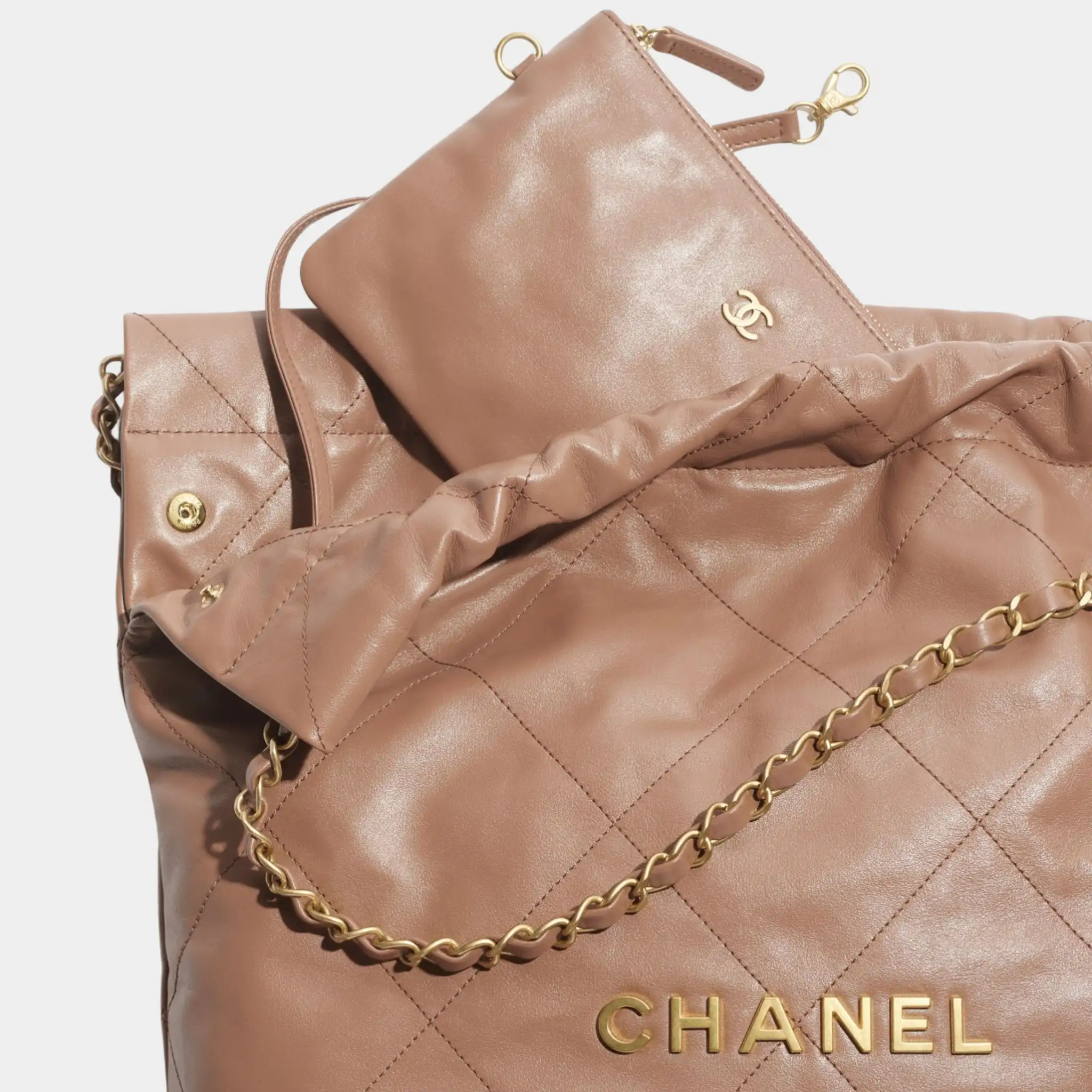 Chanel 22 Handbag Shiny Calfskin & Gold Tone Metal - Image 3