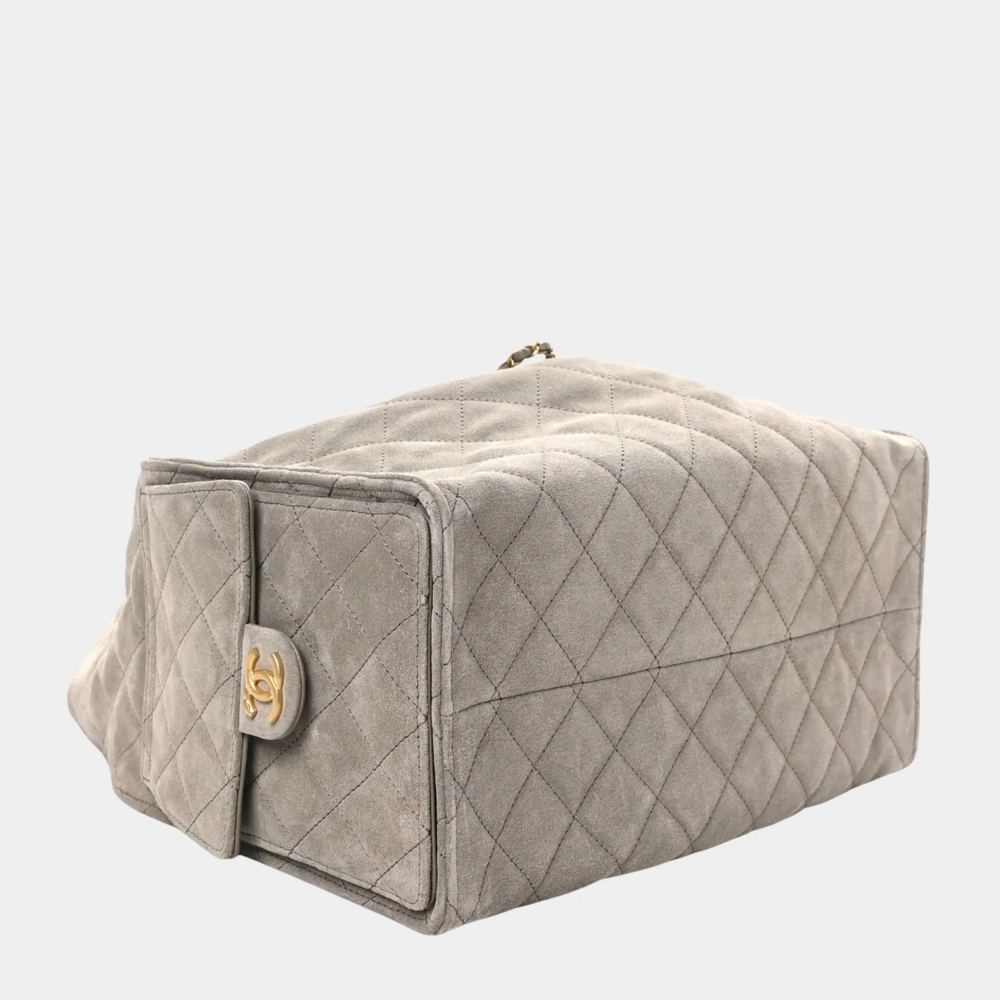 Chanel 25 Medium Handbag Suede & Gold Tone Metal - Image 2