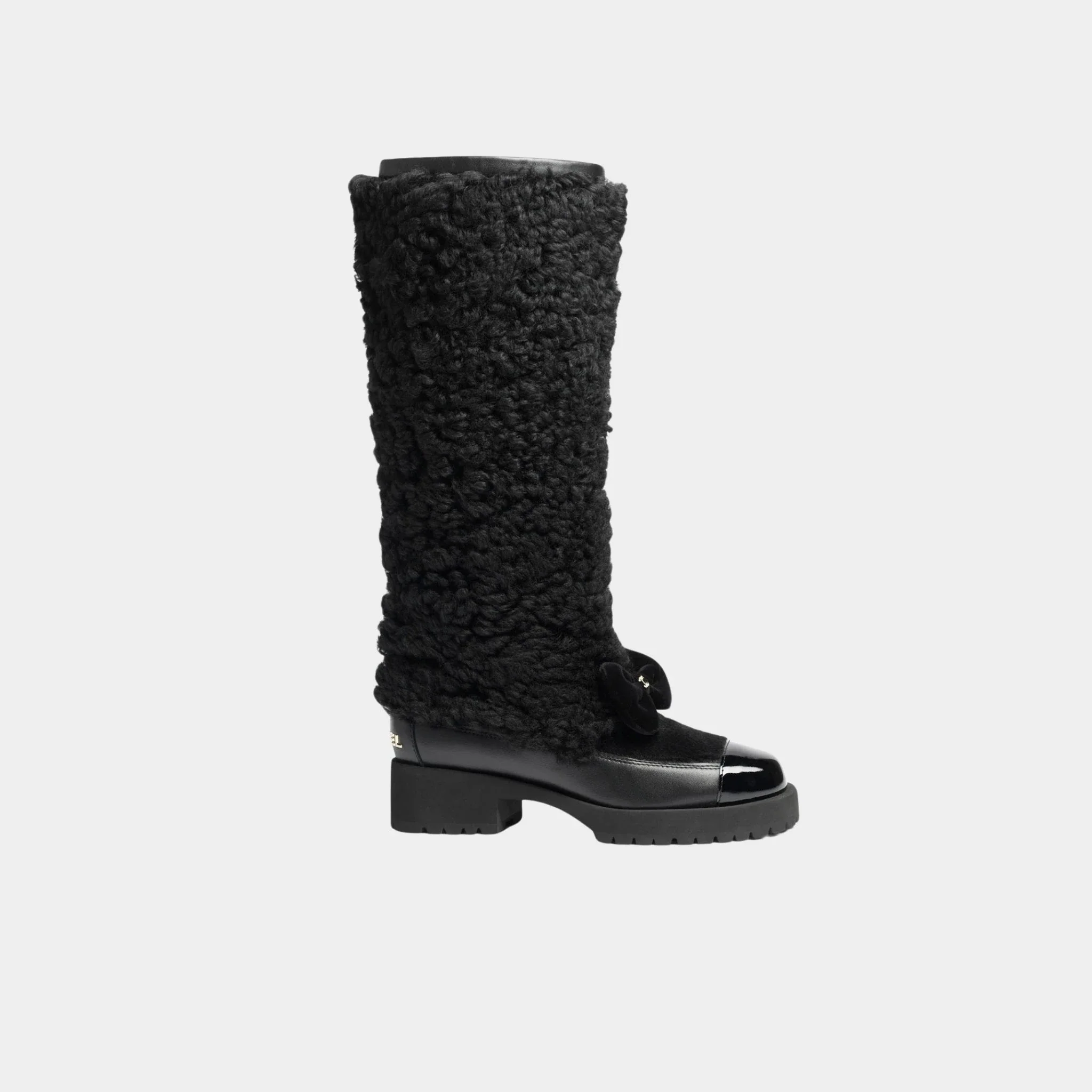 Boots Black Woolly lamb veal varnished lamb & veal