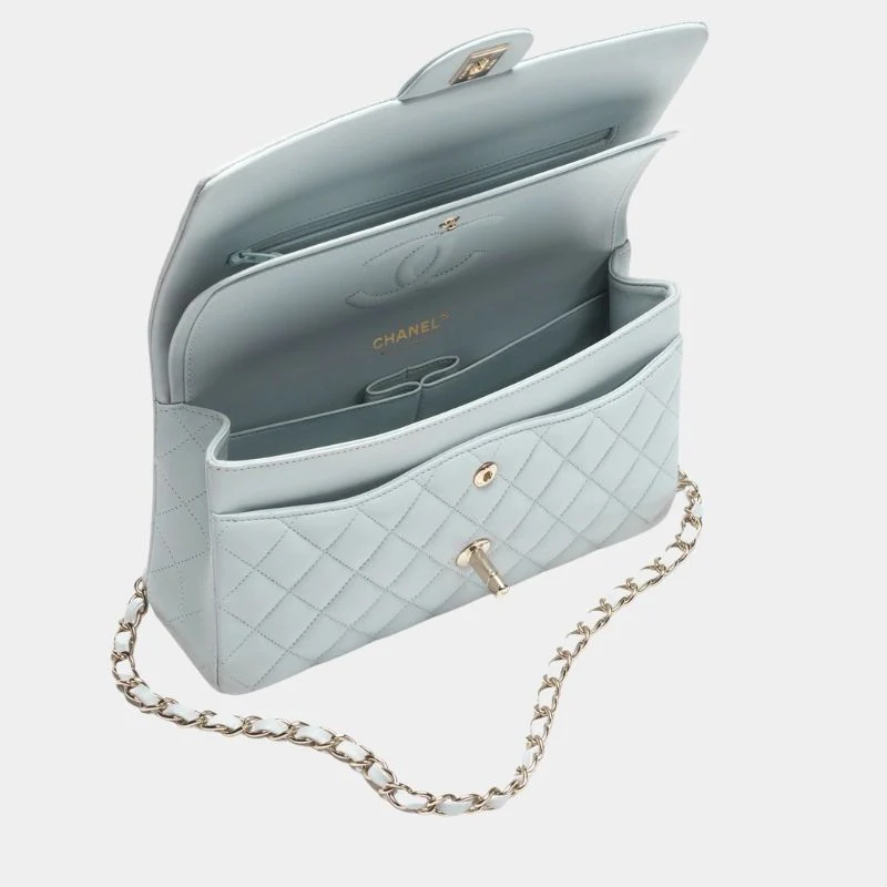 Classic 11.12 Handbag Cruise 2024/25 - Image 26