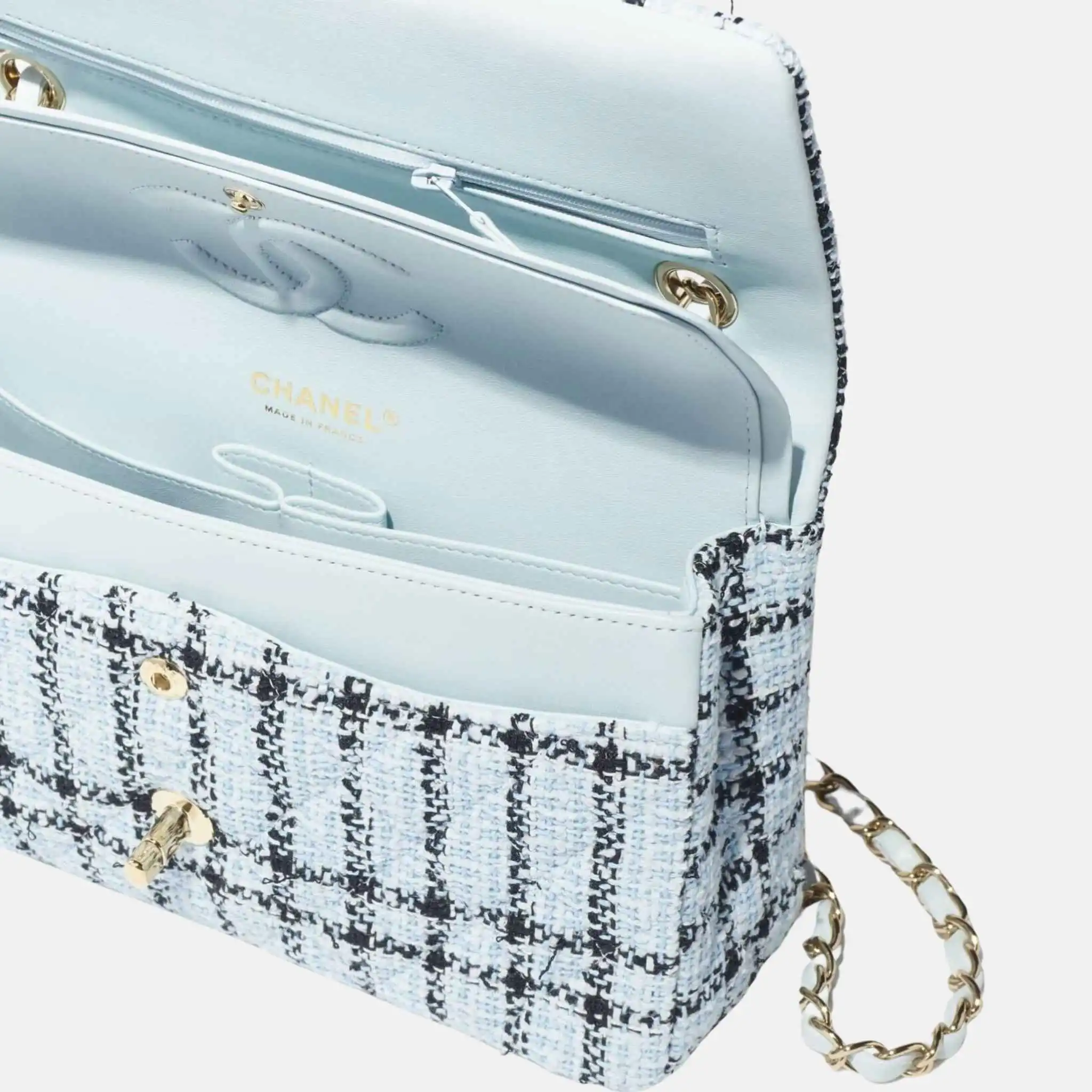 Classic 11.12 Handbag In Tweed And Gold Metal - Image 2