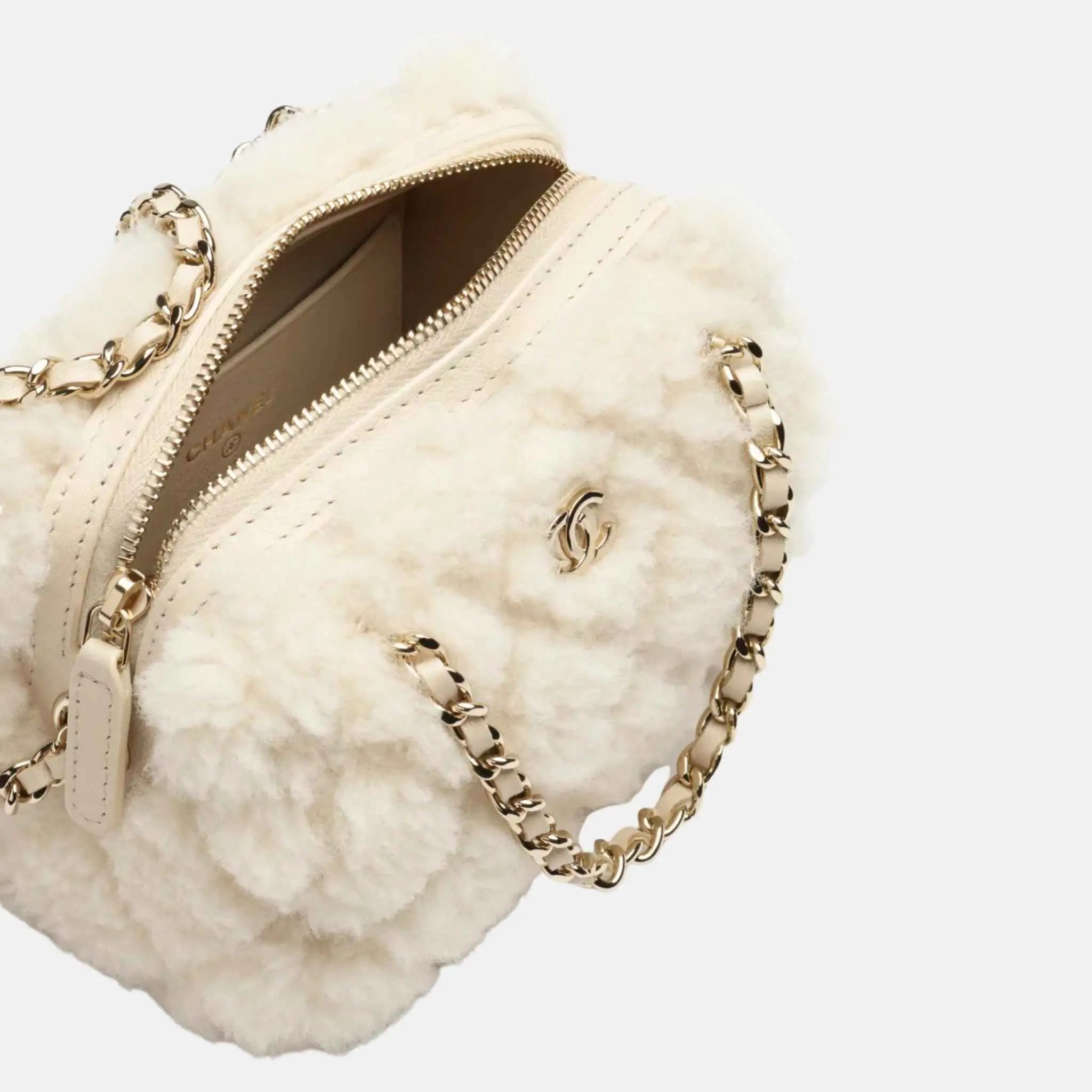 Classic Clutch With Chain Shearling Sheepskin Gold Tone Metal - Image 2