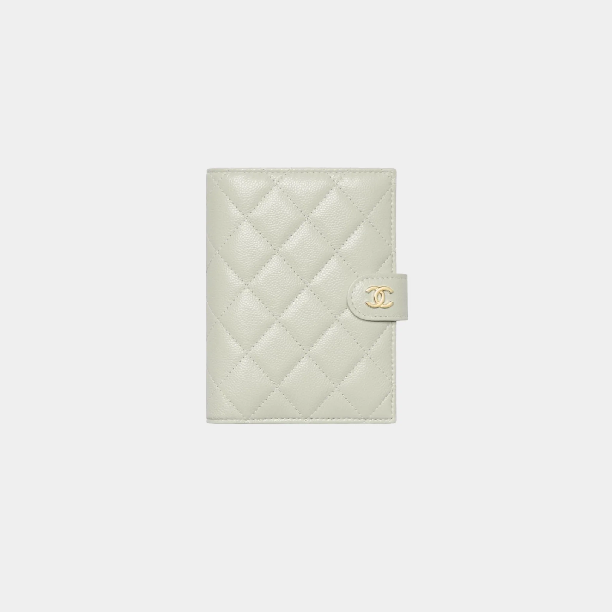 Classic Passport Holder Grained Shiny Calfskin & Gold Tone Metal
