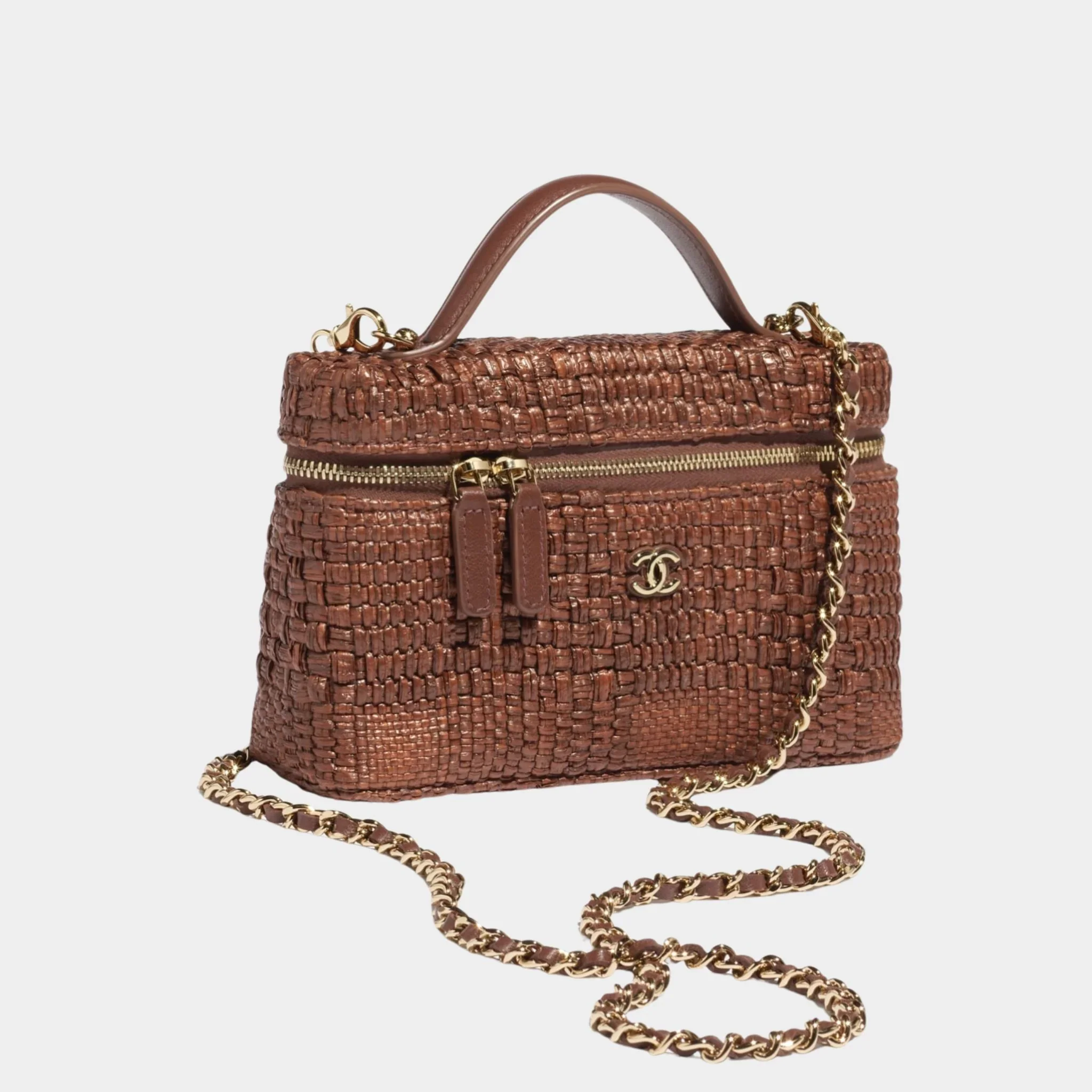 Classic Vanity With Chain Braided Raffia & Gold Tone Metal - Image 4
