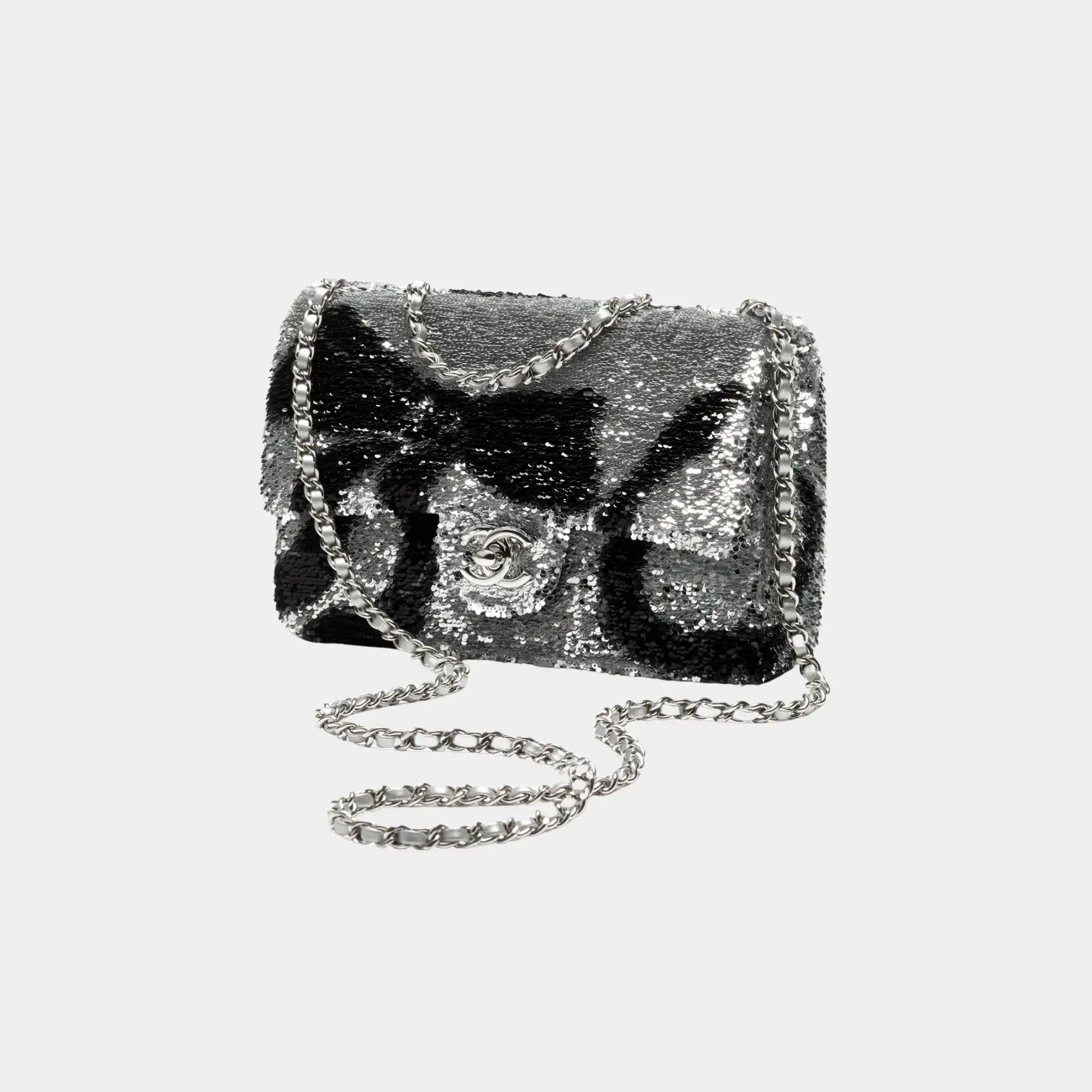 Flap Bag in Quilted Gradient Sequins and Ruthenium - Image 6