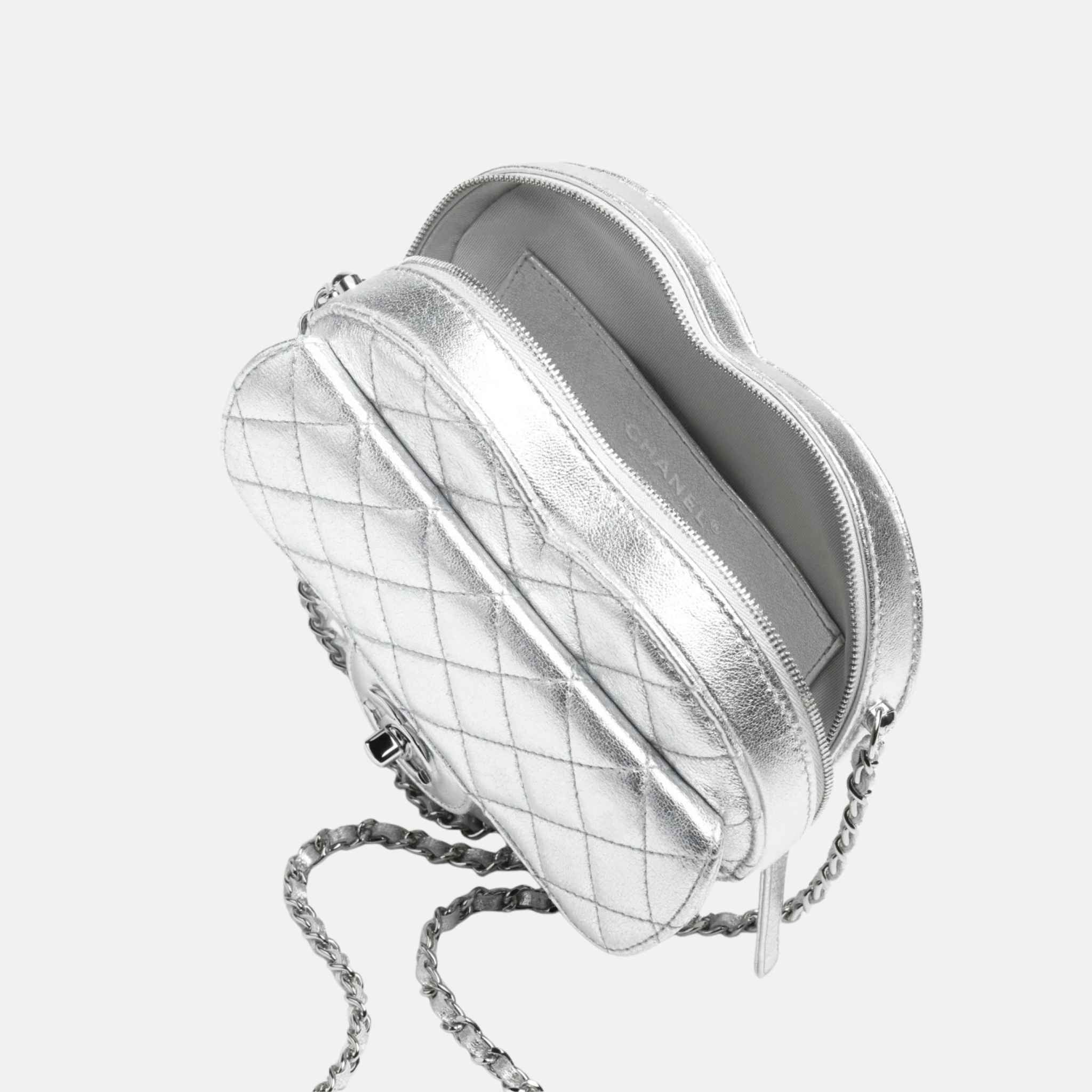 Heart Bag in Metallic Lambskin and Silver Metal - Image 2