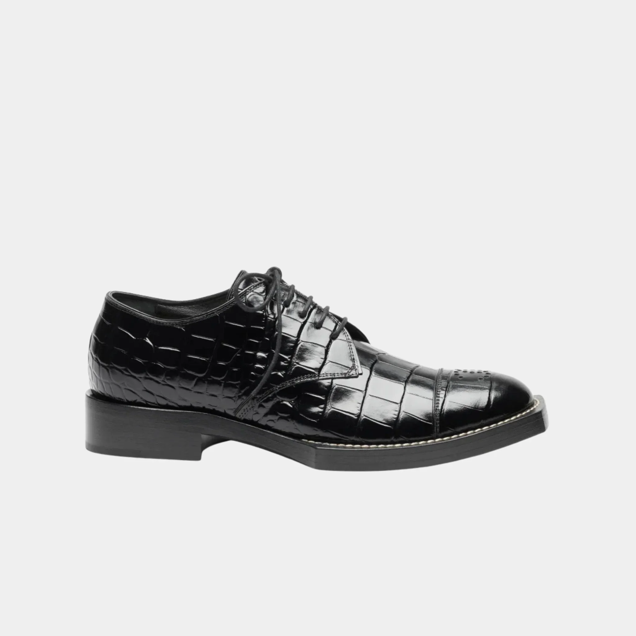 Lace-Up Shoes in Crocodile Embossed Patent Calfskin