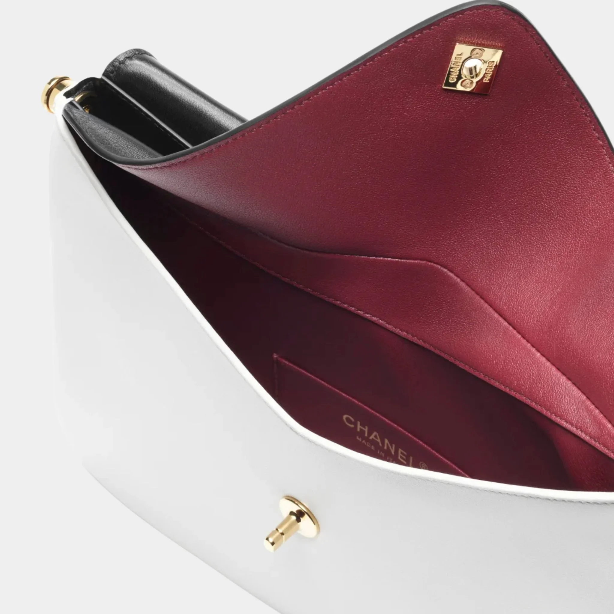 Large Hob Bag Calfskin & Gold-Plated Metal Black & White - Image 3