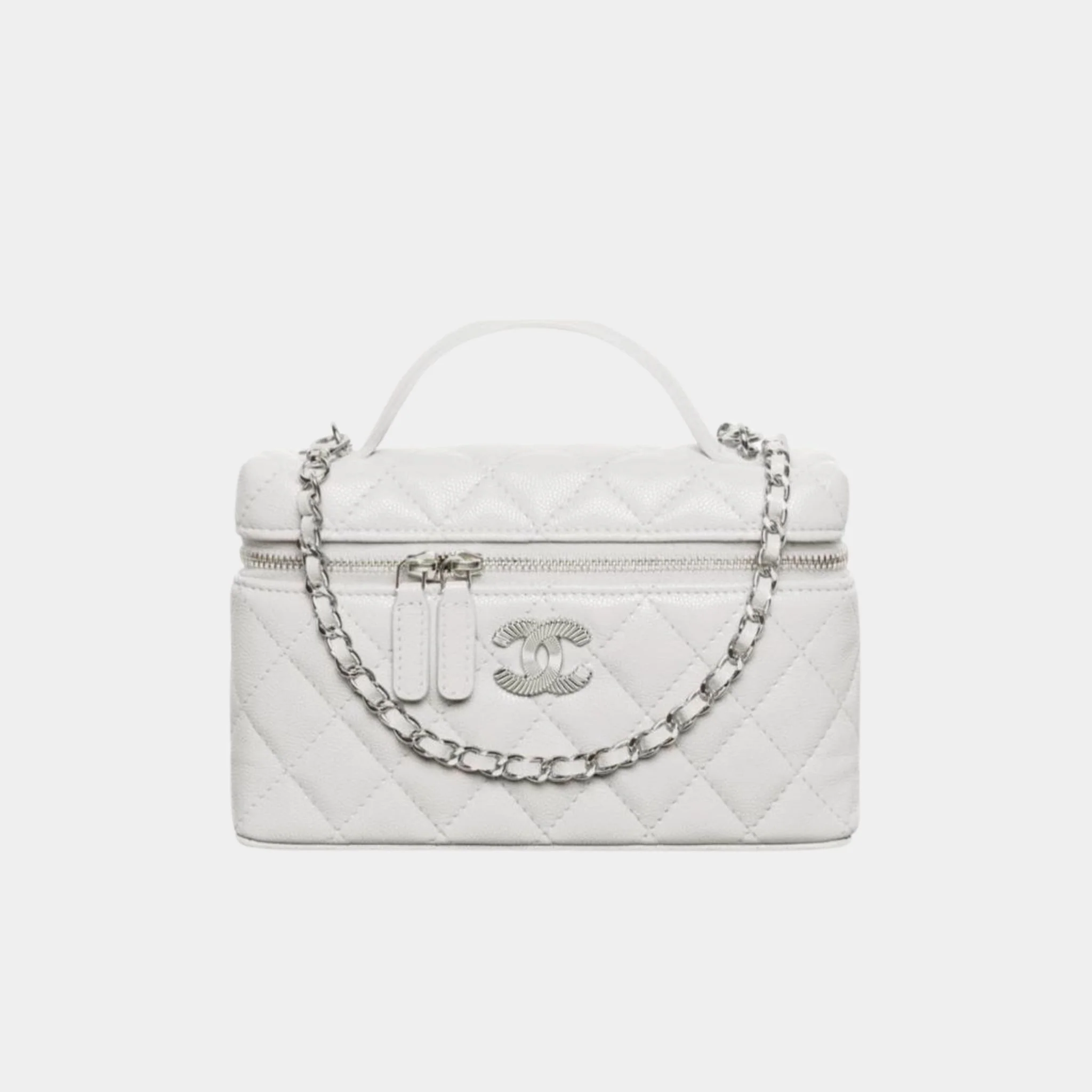 Long Vanity with Chain in Shiny Grained Calfskin and Silver Tone Metal - Image 3