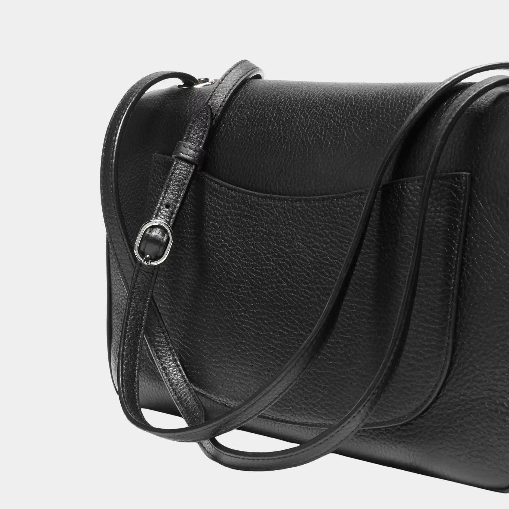 Maxi Flapbag in Silver Metal & Grained Calfskin - Image 3