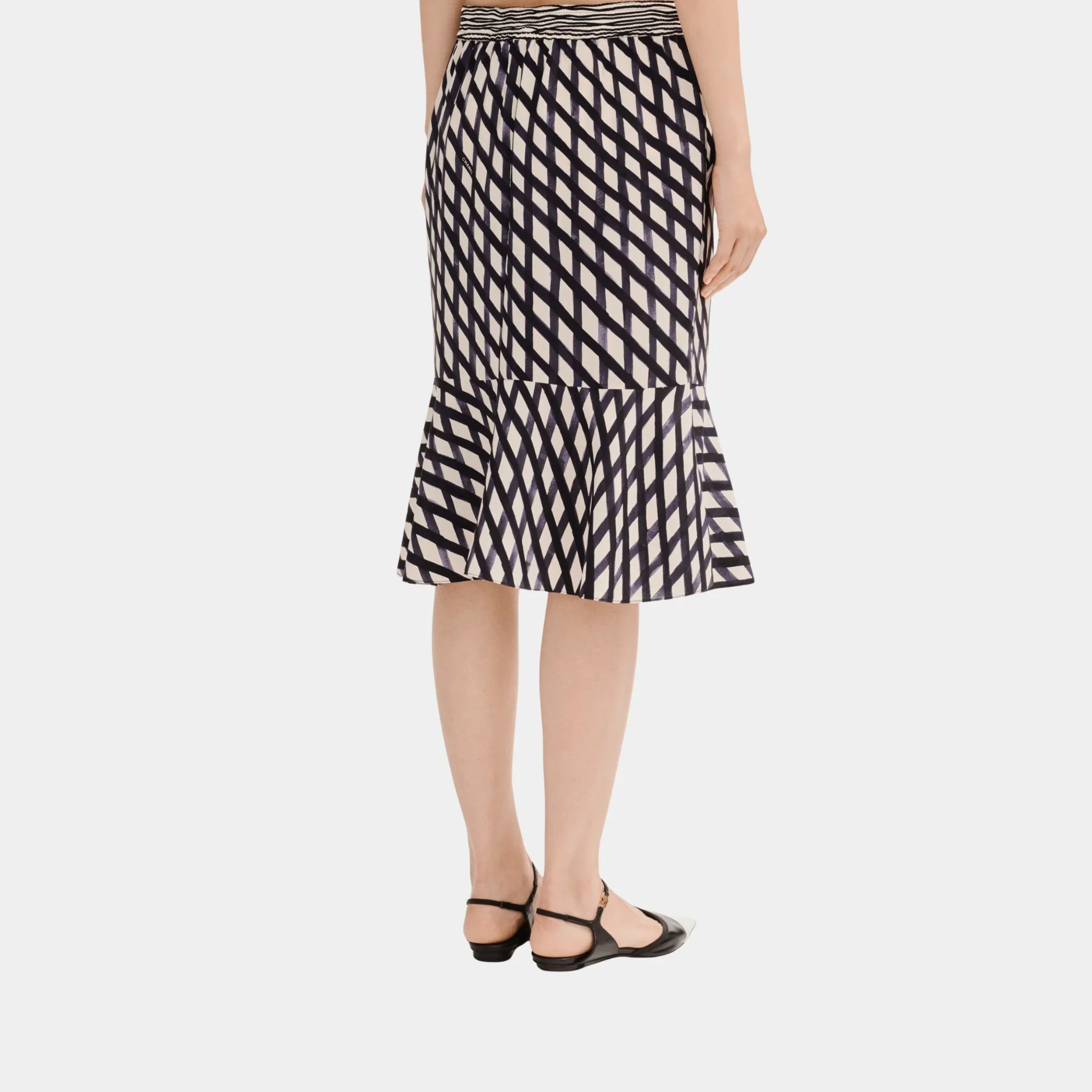 Midi Skirt in Printed Crepe de Chine - Image 2