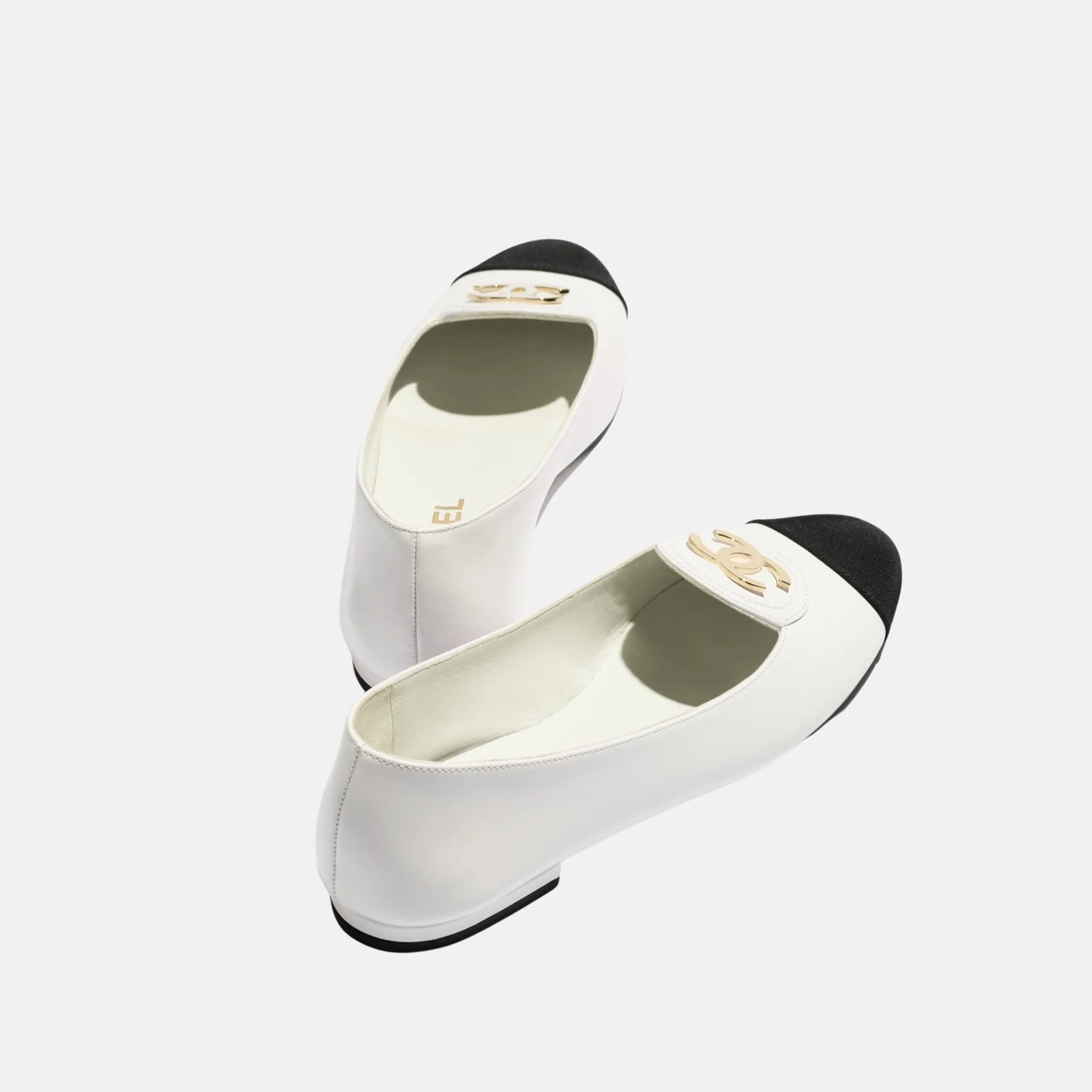 Moccasins in Calfskin and Grosgrain - Image 3