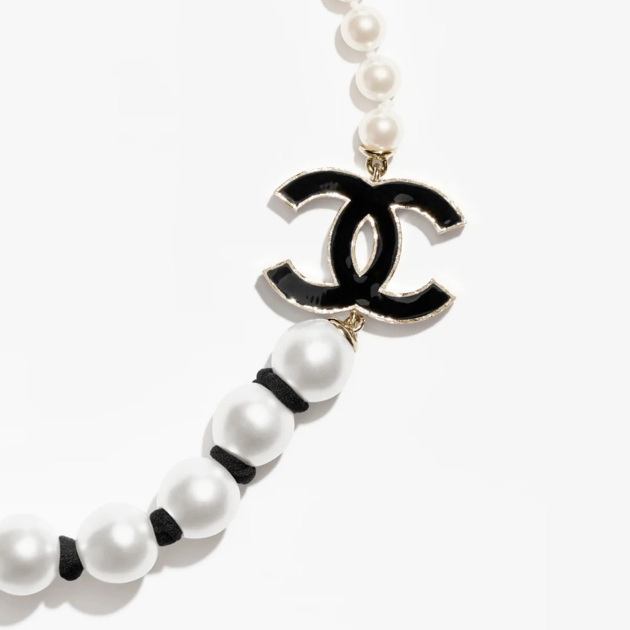 Necklace Metal Glass Pearls Silk Resin Gold White Black - Image 3