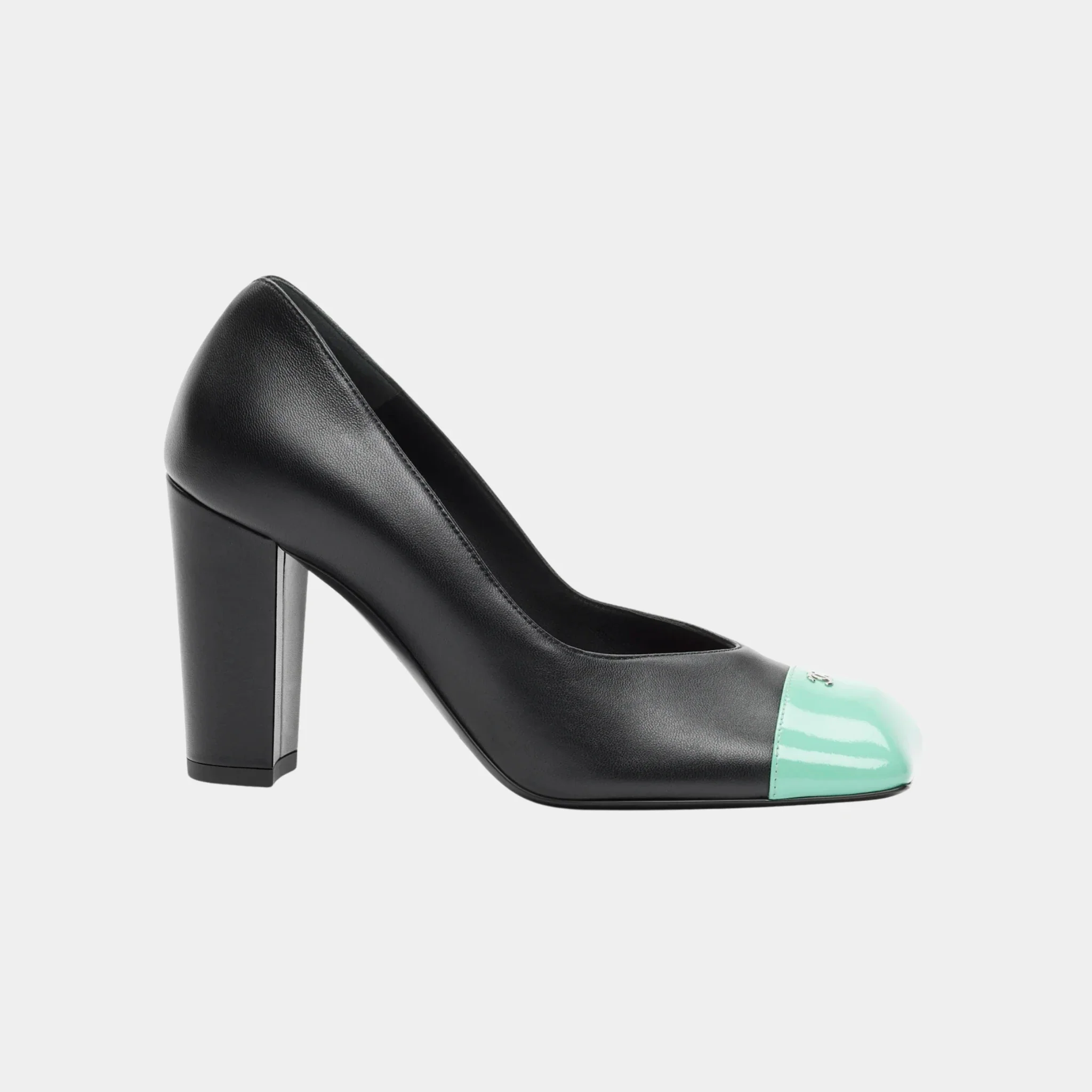 Pumps in Lambskin & Patent Calfskin