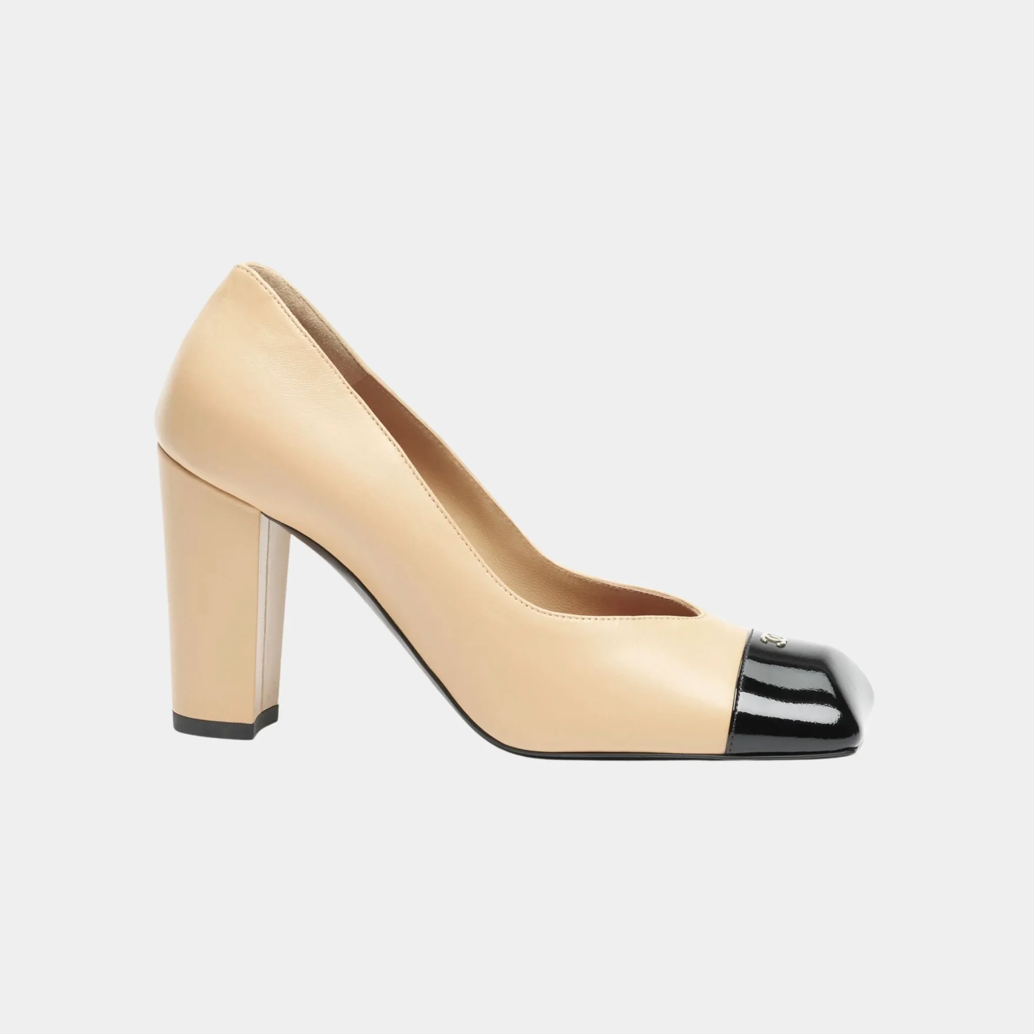 Pumps in Lambskin & Patent Calfskin - Image 6