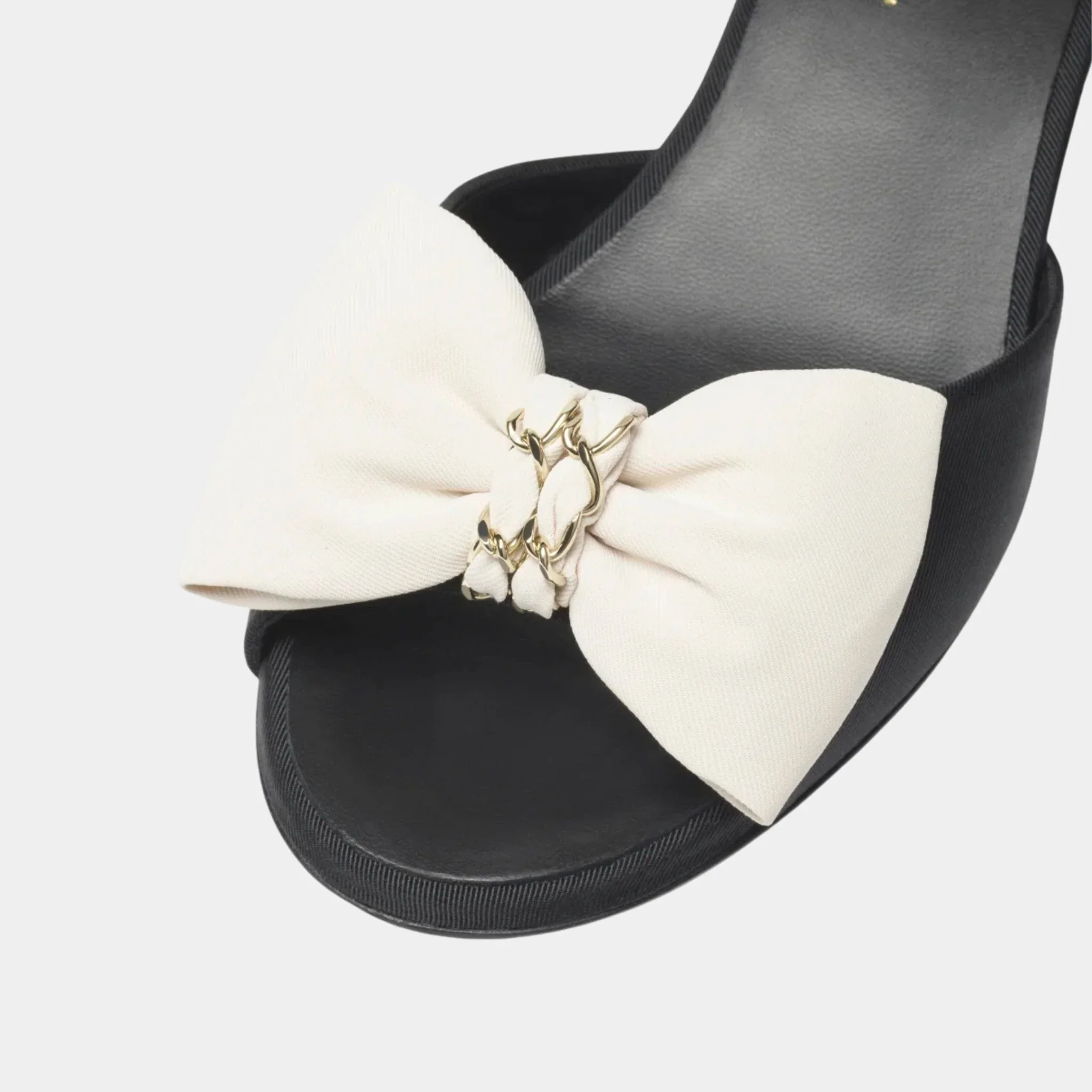 Sandals in Grosgrain - Image 3