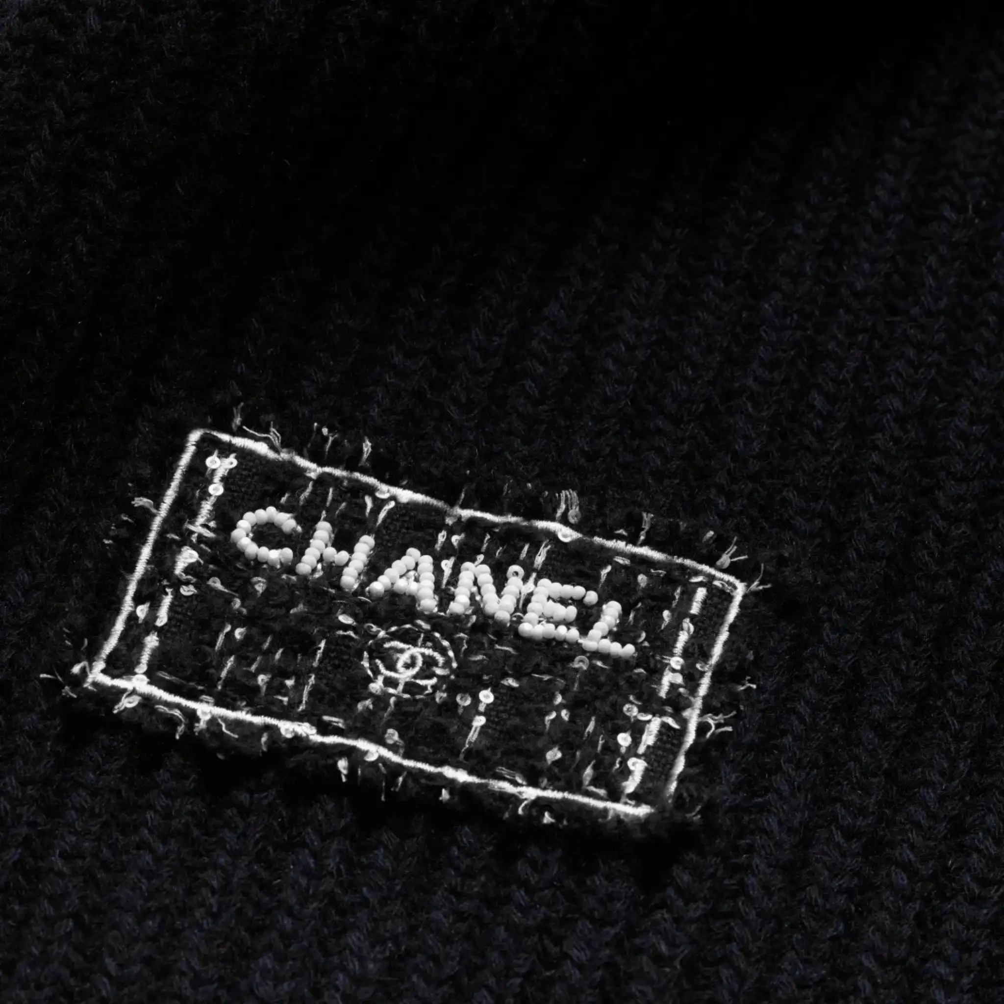 Scarf Cashmere Navy Blue Black & White - Image 2