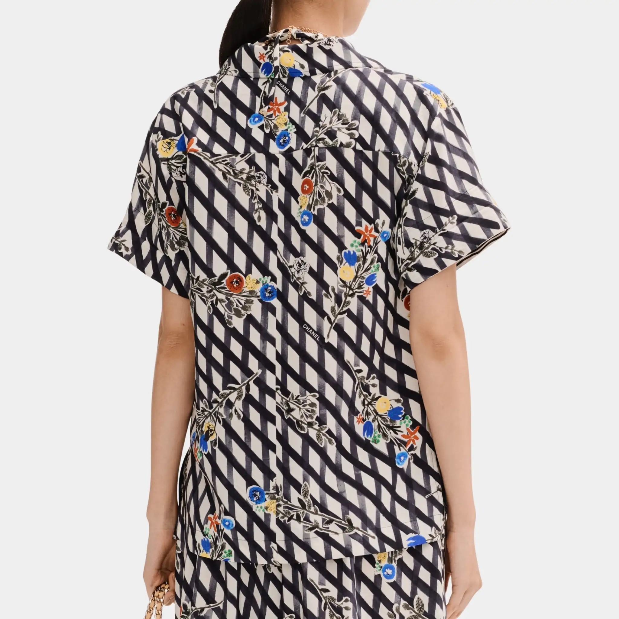Short-sleeved Blouse in Printed Crepe de Chine - Image 2