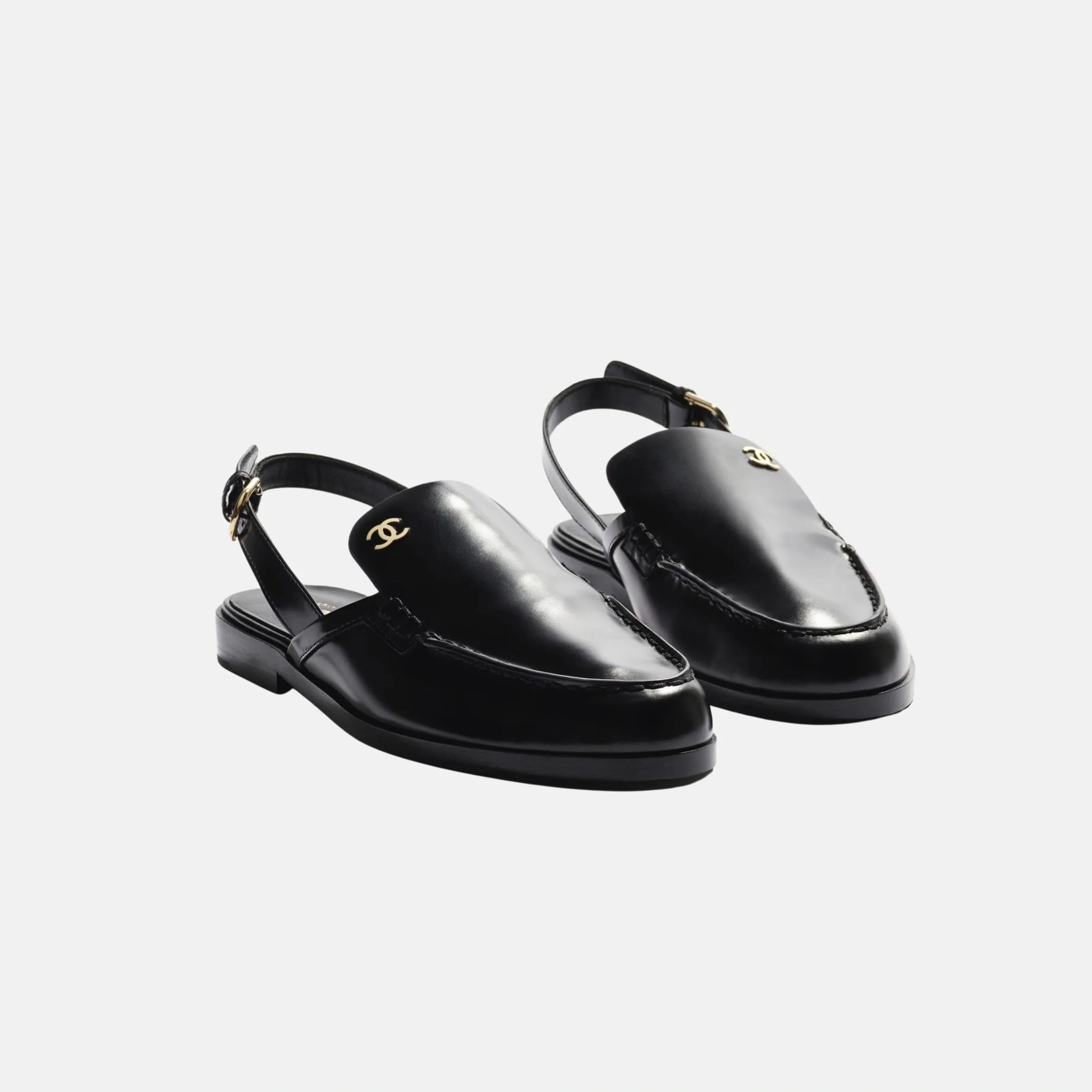 Slingbacks in Shiny Calfskin - Image 5