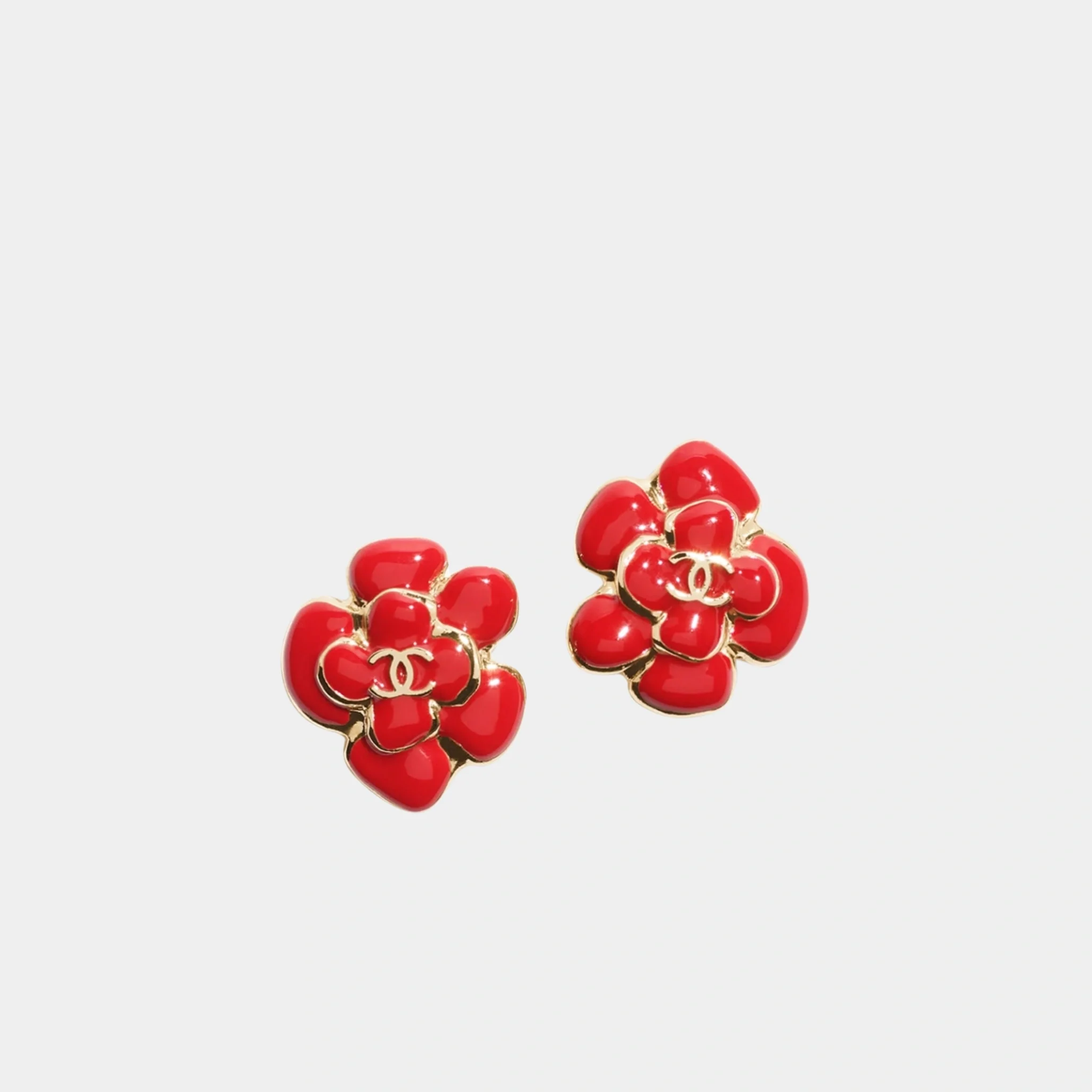 Stud Earrings in Metal and Resin - Image 3