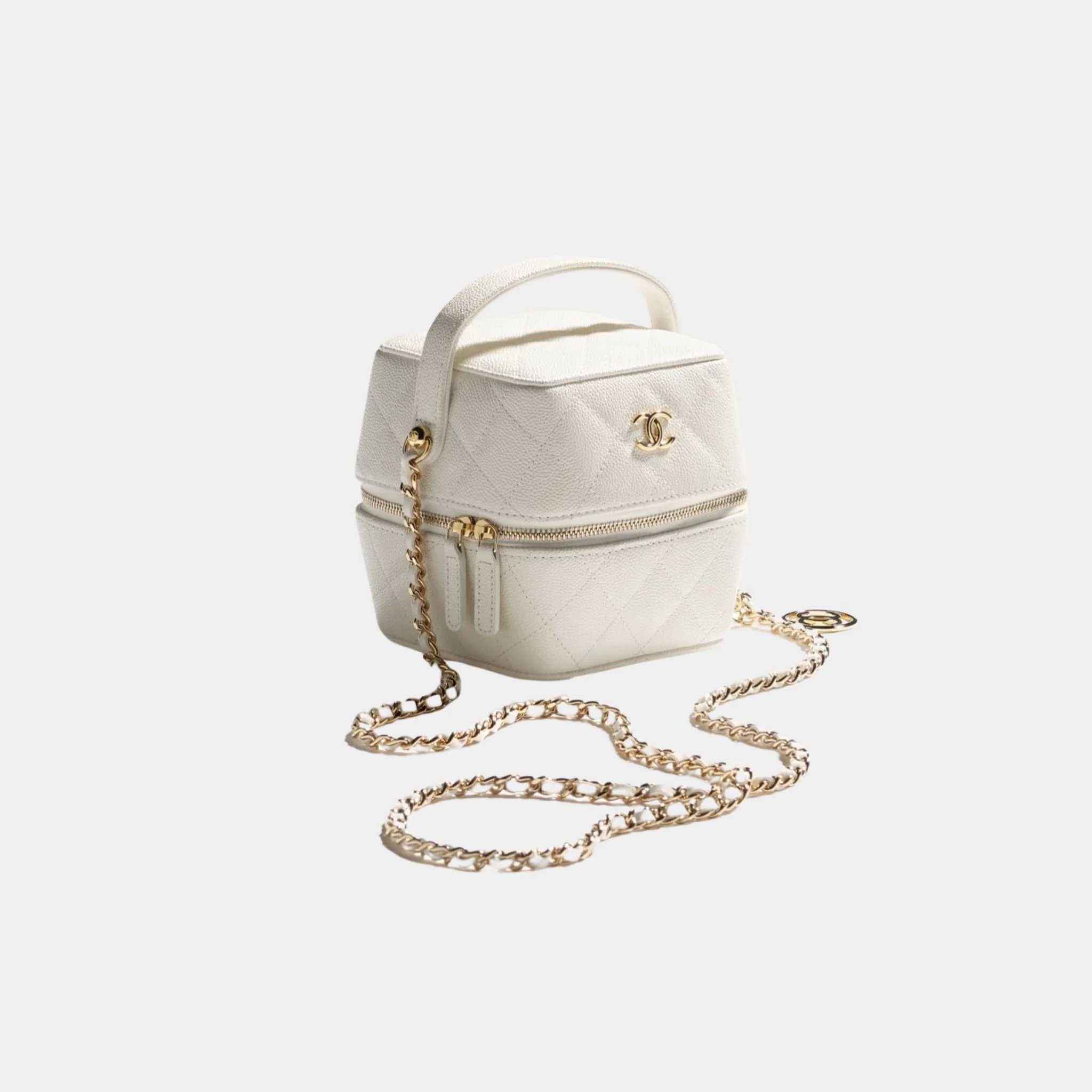 Vanity with Chain in Grained Calfskin and Gold Tone Metal - Image 2