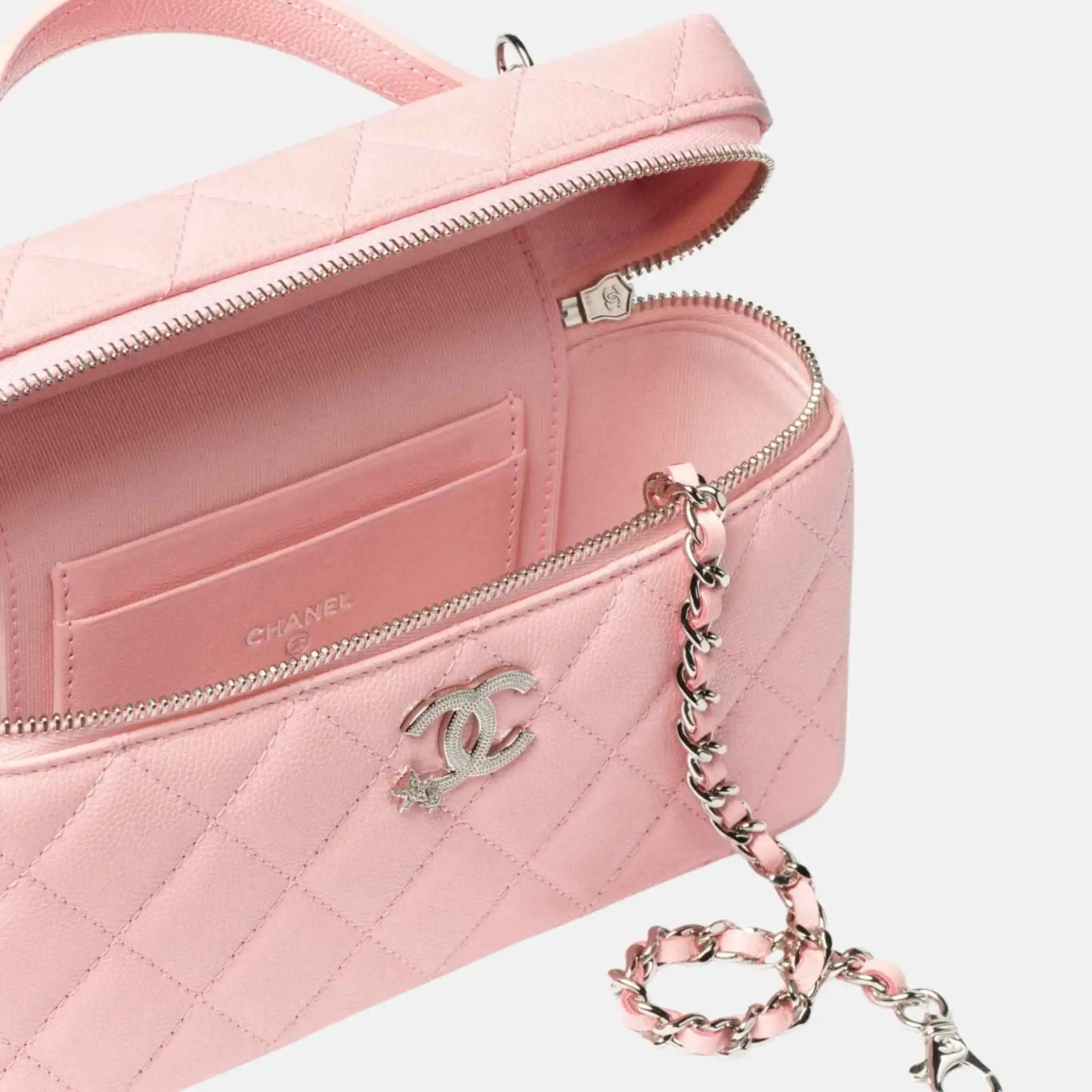 Vanity With Chain Shiny Grained Calfskin Light Pink - Image 2