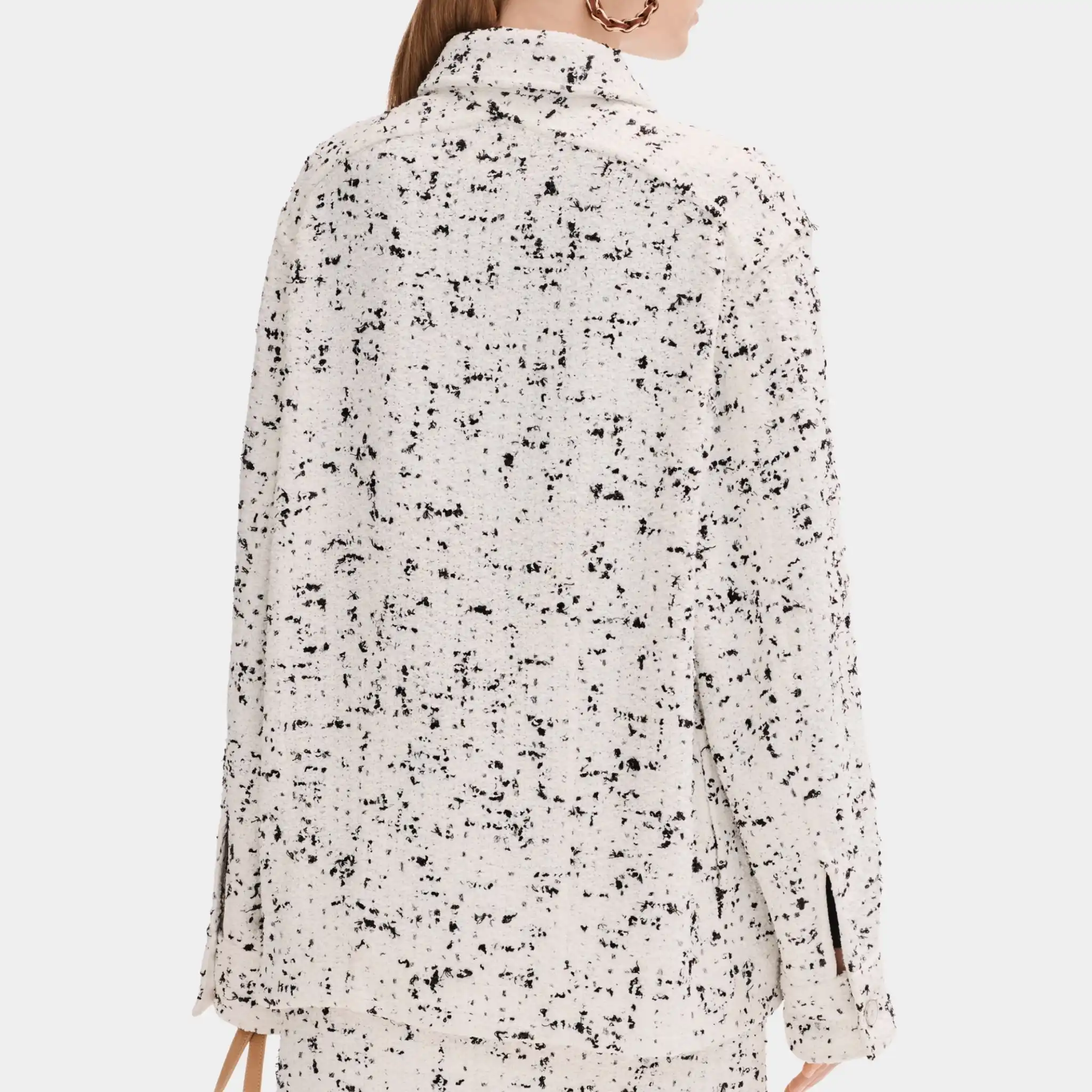 White and Black Jacket in Tweed - Image 2