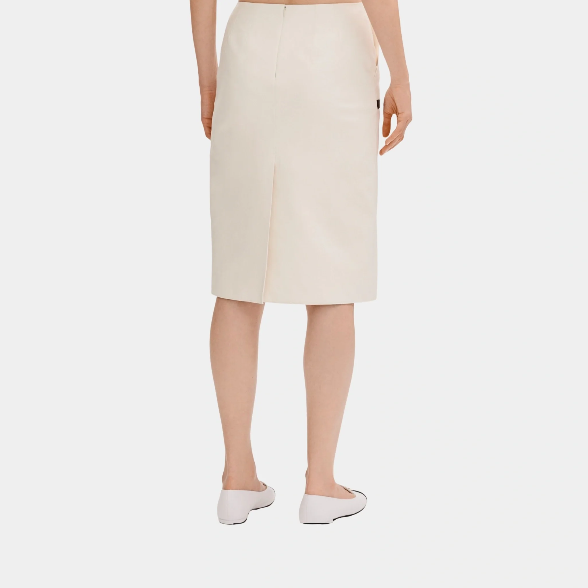 White and Black Skirt in Lambskin - Image 2