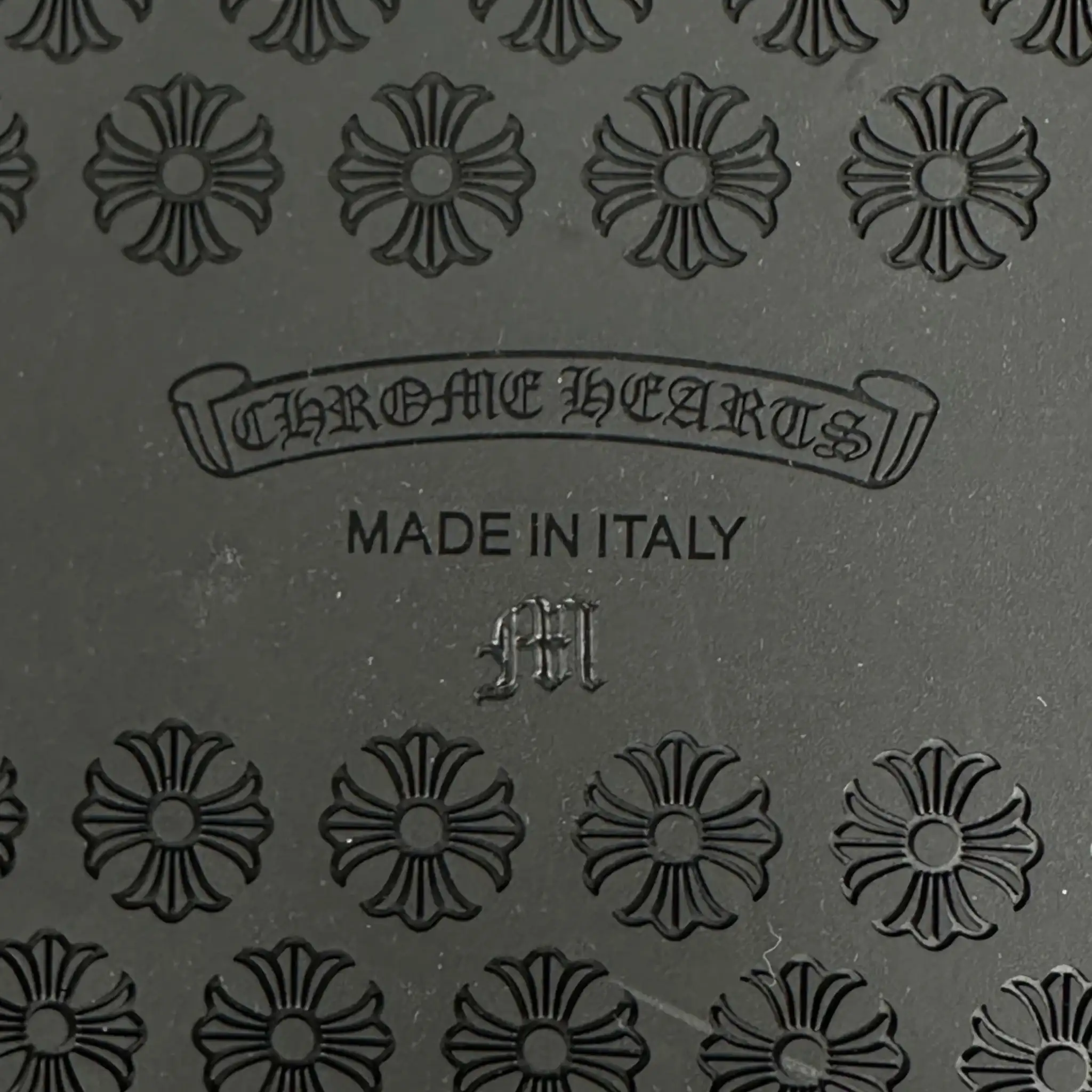 Cross Horse Shoe Logo Slippers - Image 3