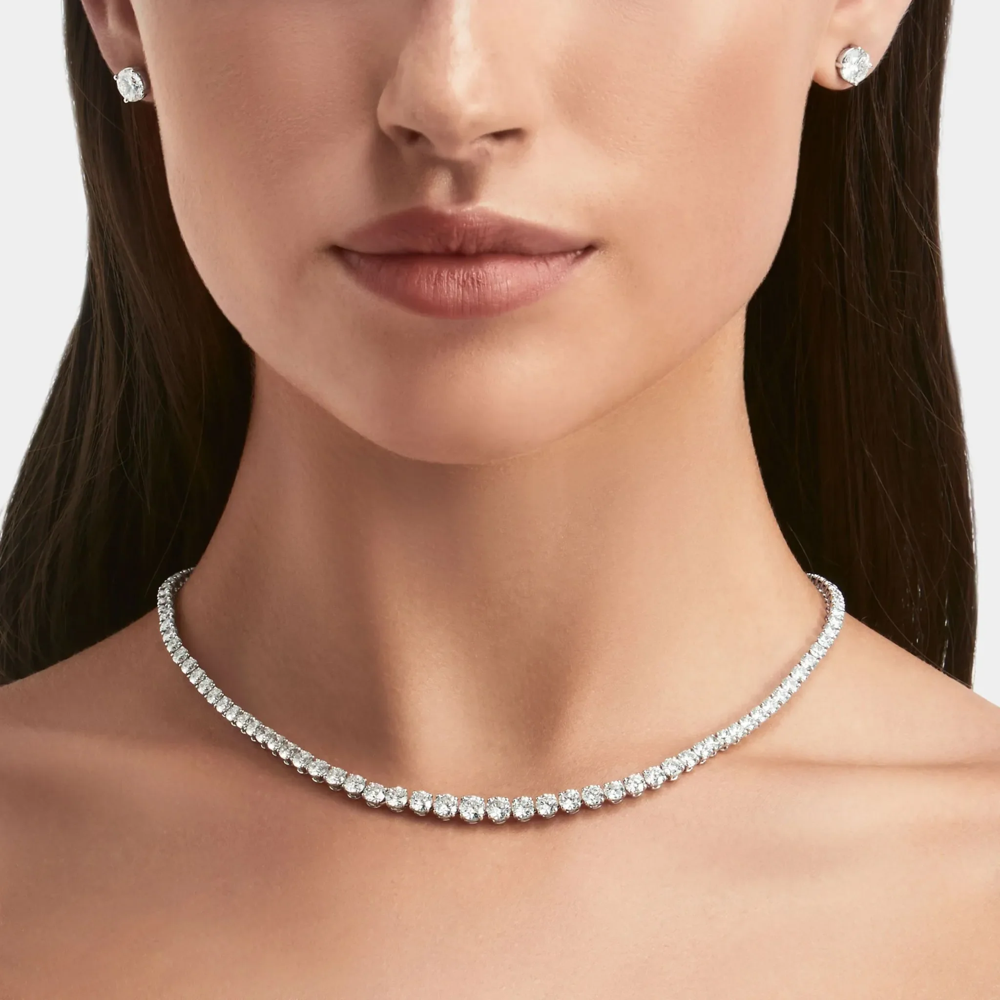 Classic Graff Round Diamond Necklace - Image 2