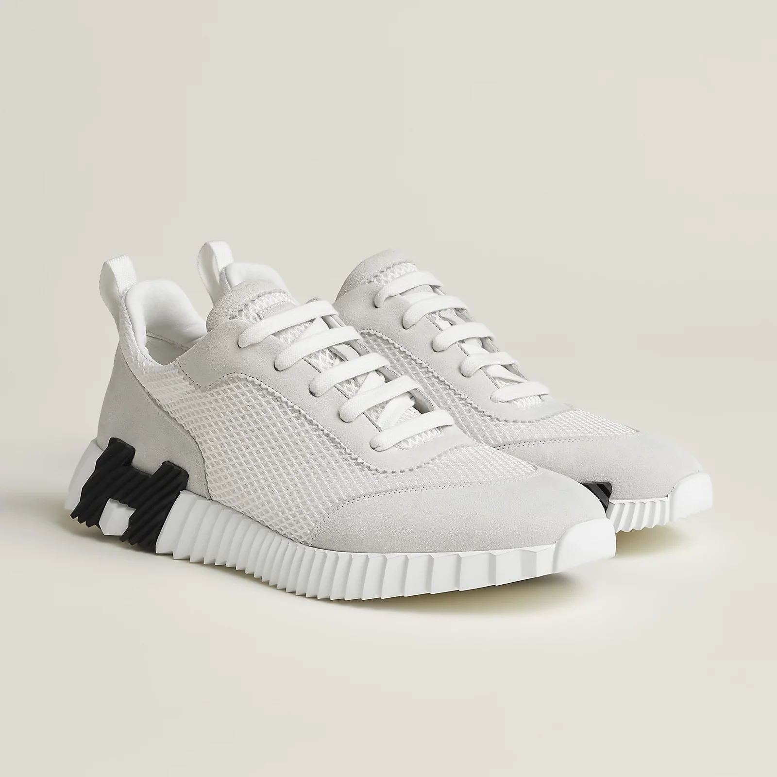 Bouncing sneaker - Image 5