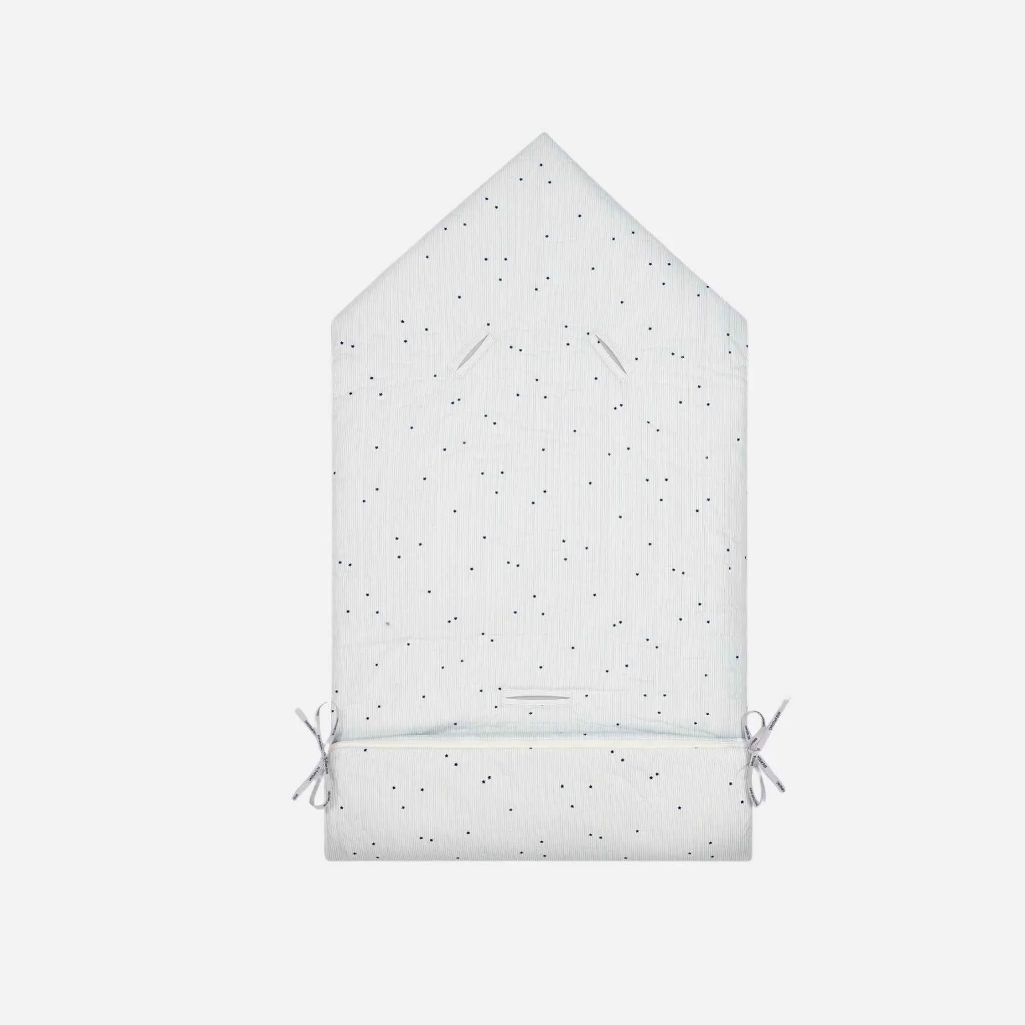Sleeping Bag Ivory Quilted Cotton with Stripes and Stars - Image 3