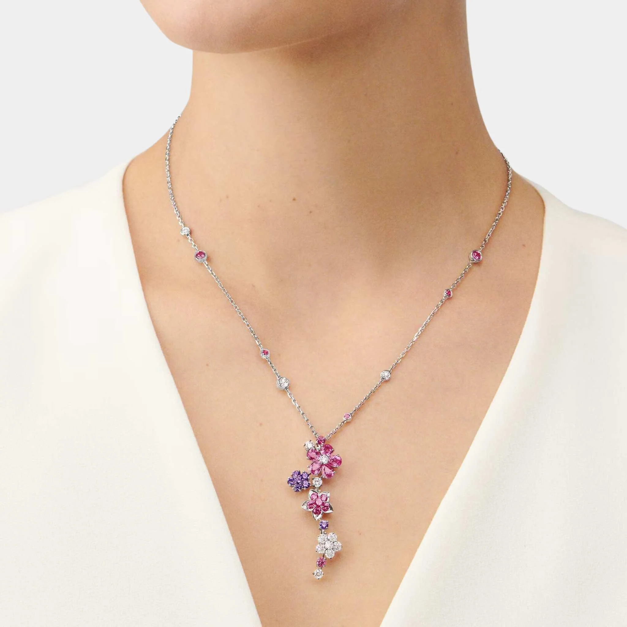 Folie Des Prés Pendant White Gold Diamond Pink Mauve Sapphire - Image 2