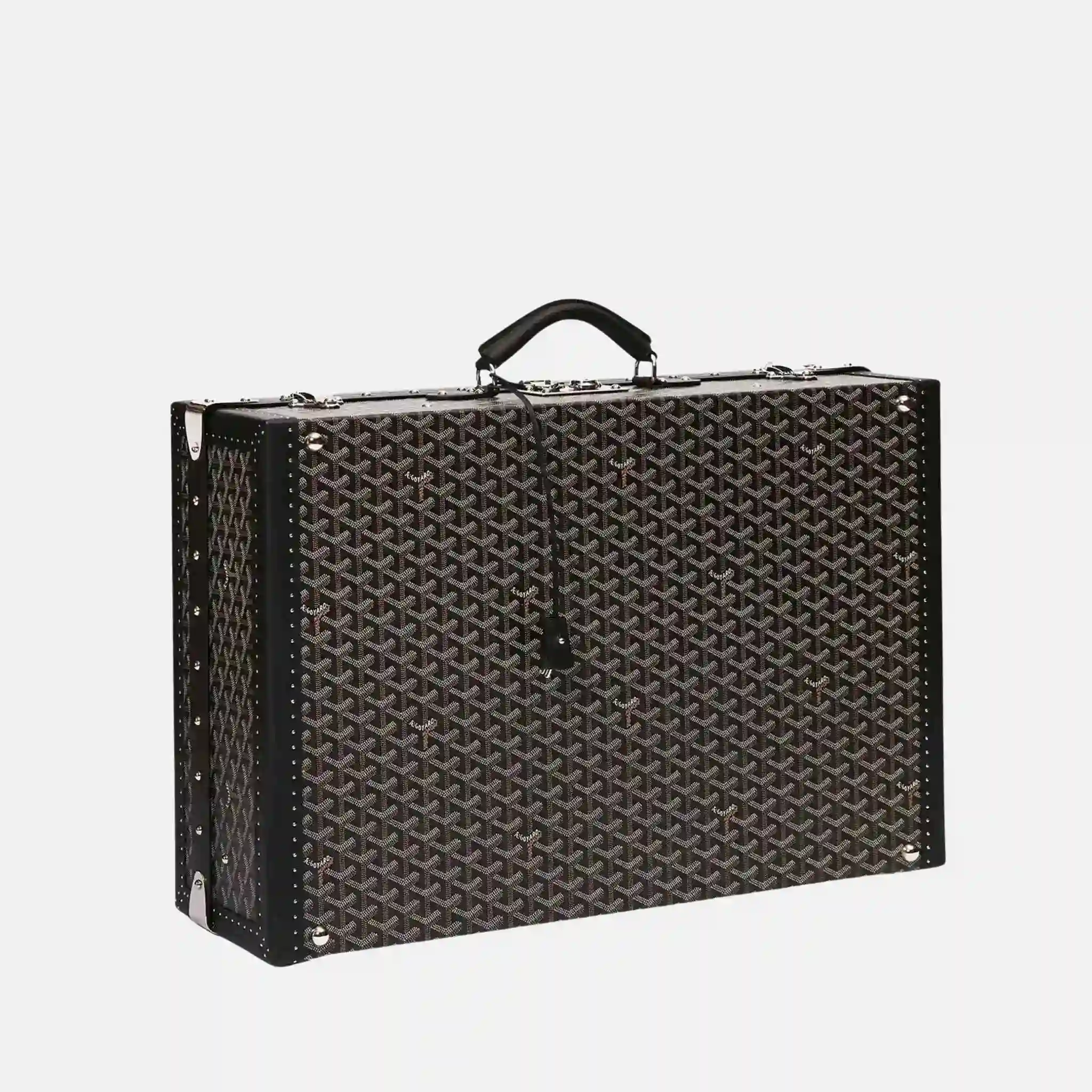 Grand Hotel 65 Case