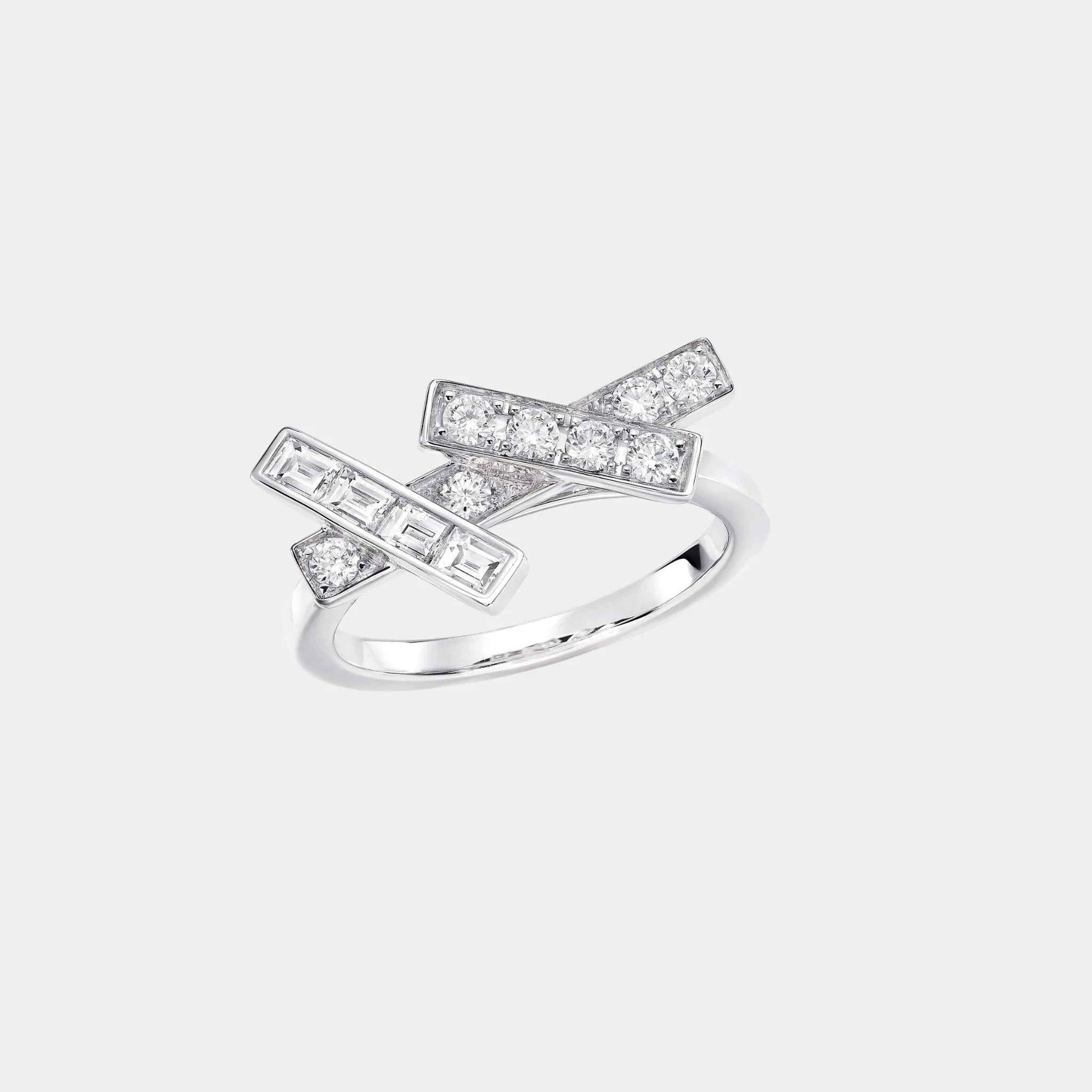 Threads Diamond Mini Ring