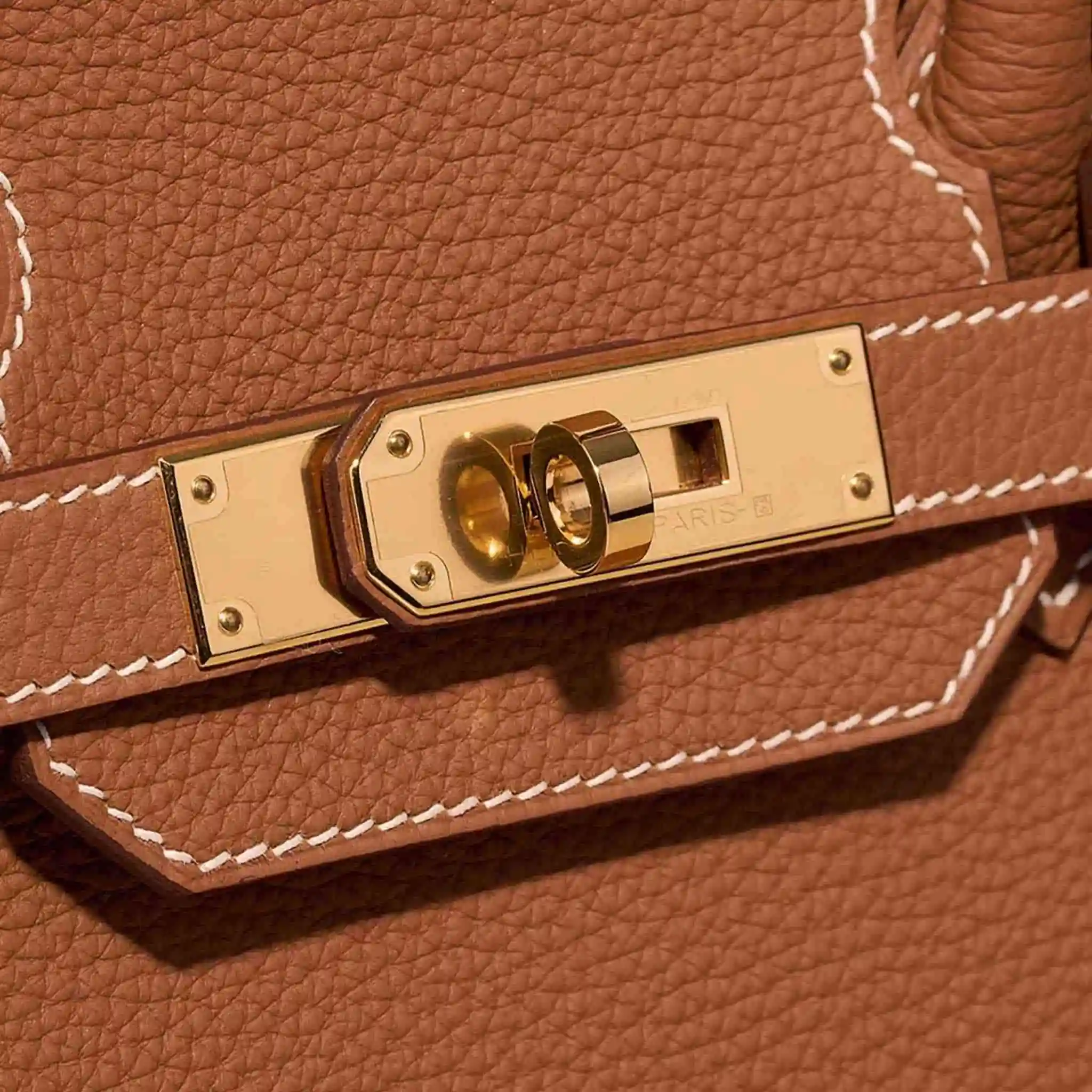 Birkin 30 Togo Gold GHW - Image 4