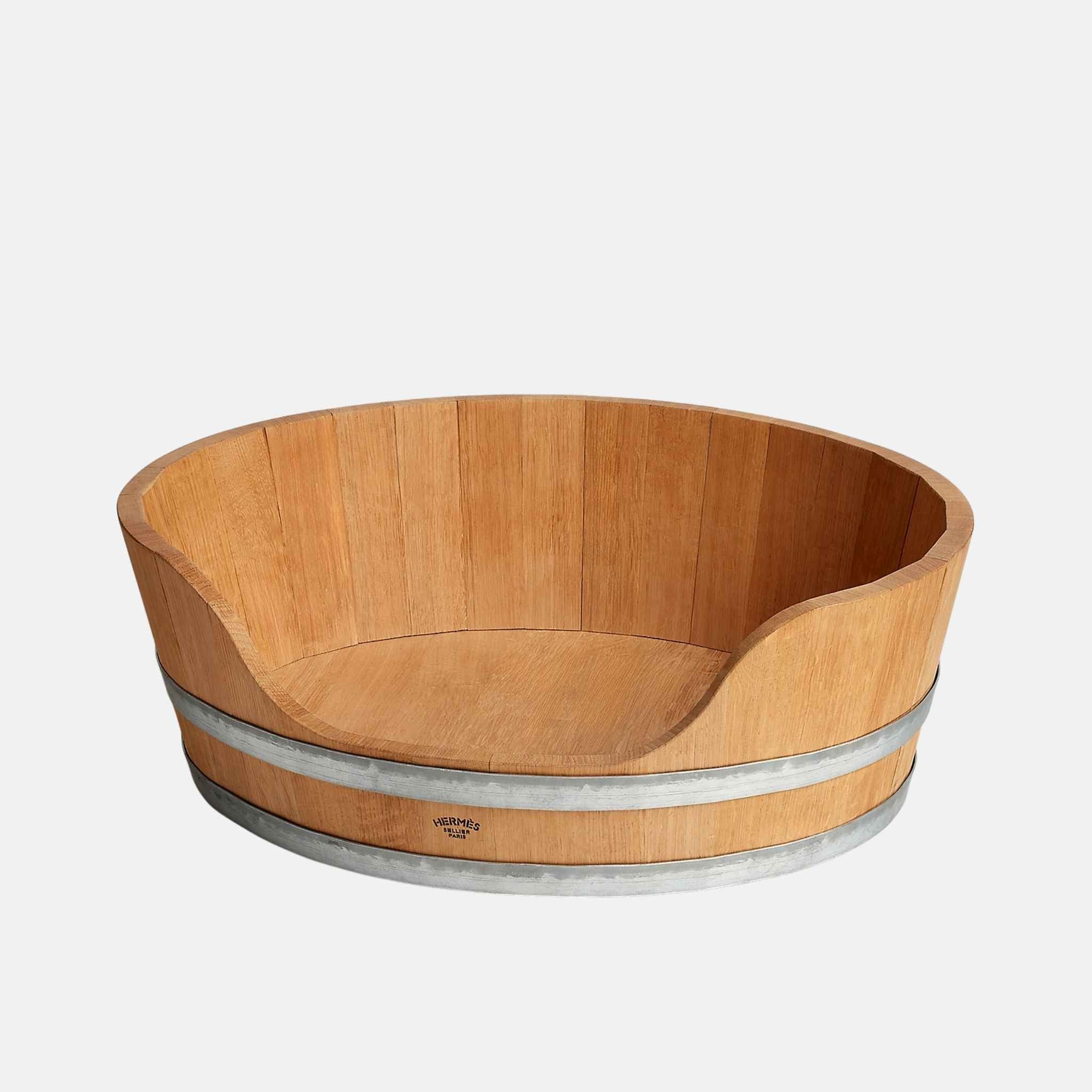Bucket Basket Luxury Dog Bed In Oak Wood