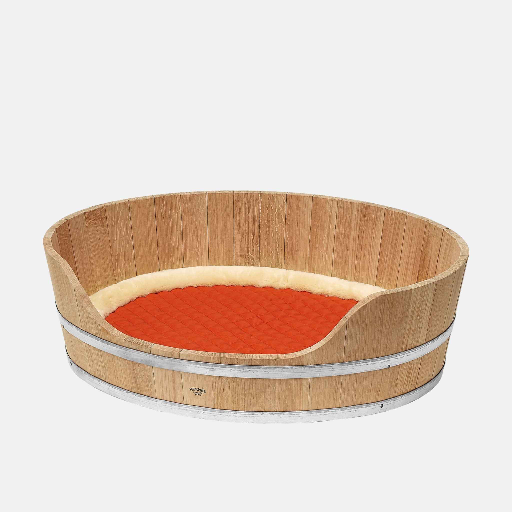 Bucket Basket Luxury Dog Bed In Oak Wood - Image 2