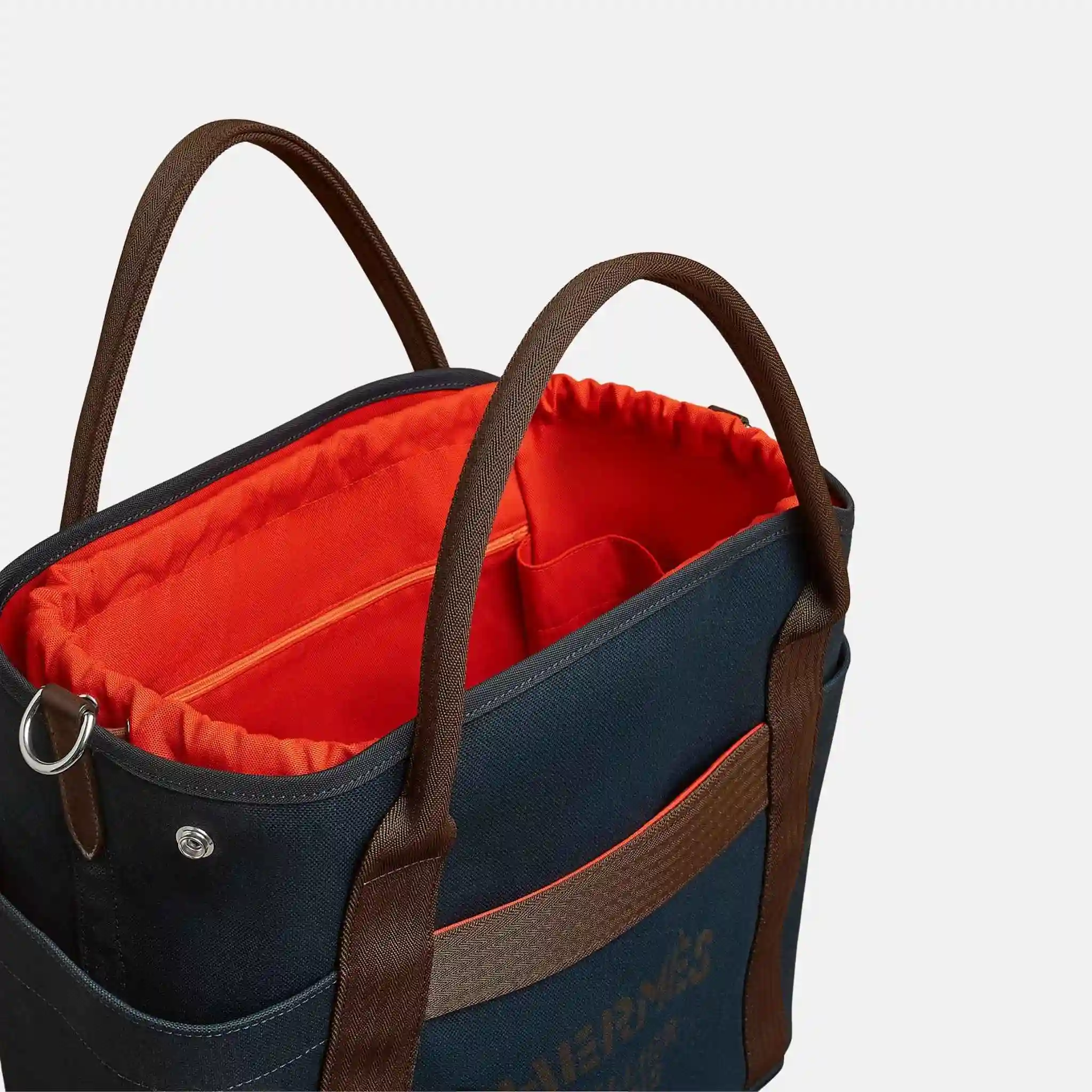 Grooming Bag - Image 2