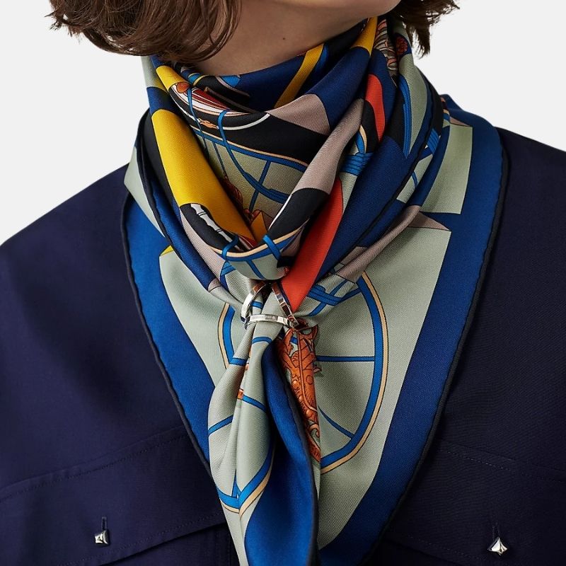 Trio Scarf 90 Ring - Image 2
