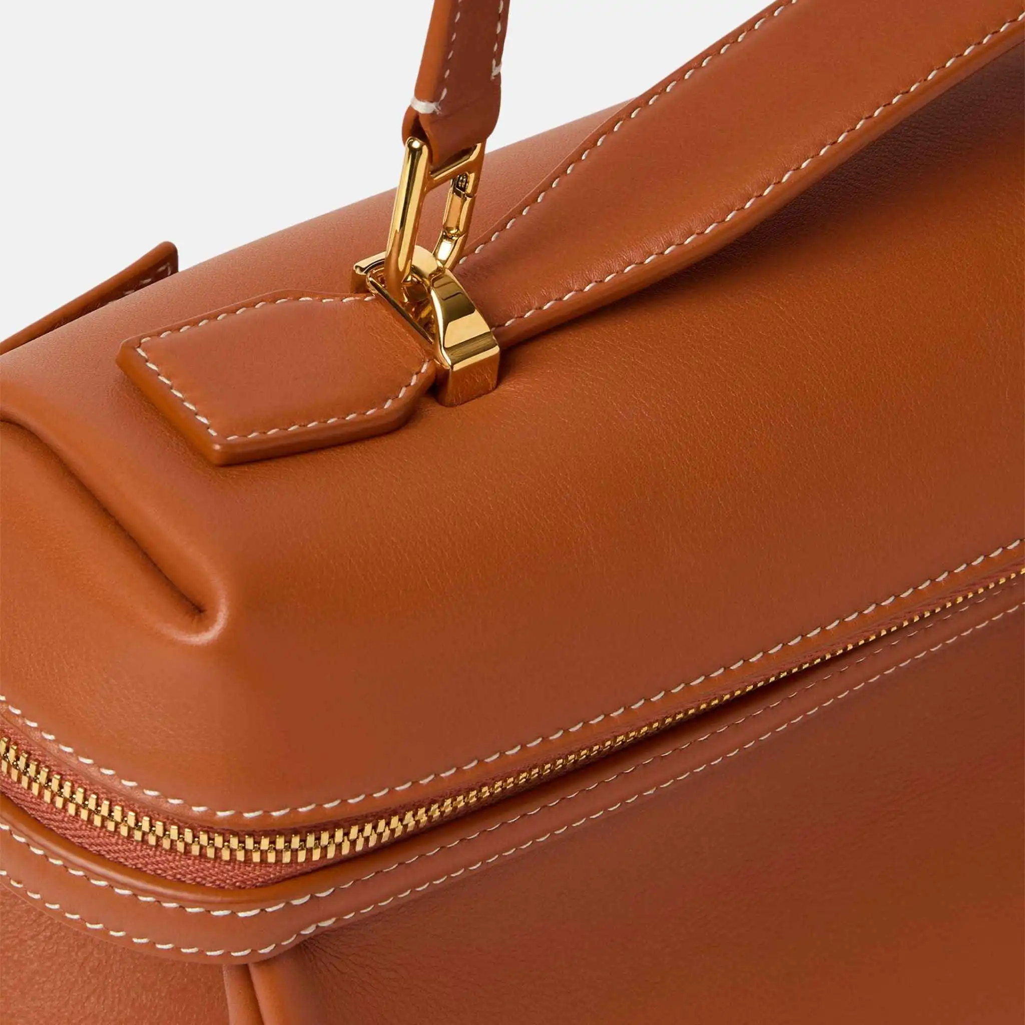 Extra Softy Bag L33 in Soft Calfskin - Image 3